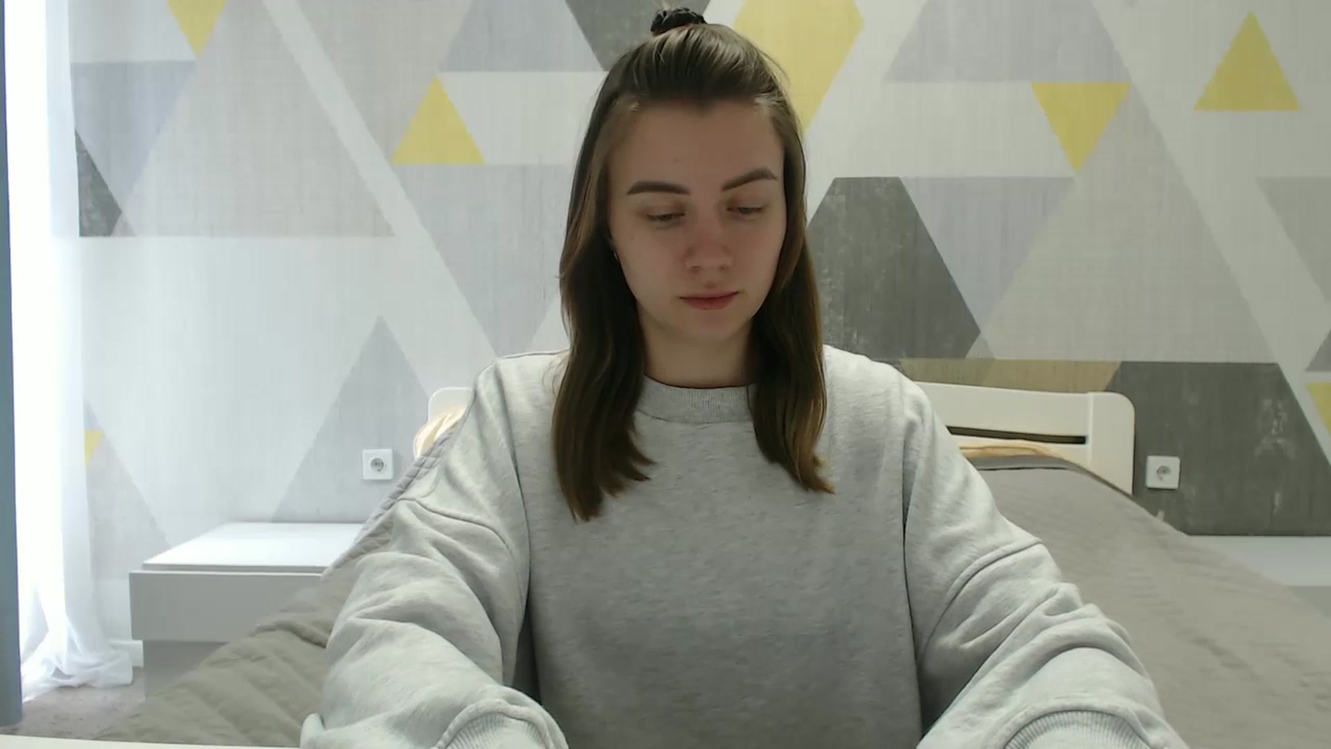 Gallery image thumbnail from Sulfate0's myfreecams stream on, 04/05/2025, 09:39 image 8 of 20