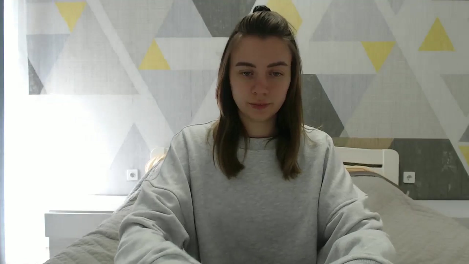 Gallery image thumbnail from Sulfate0's myfreecams stream on, 04/05/2025, 09:39 image 17 of 20