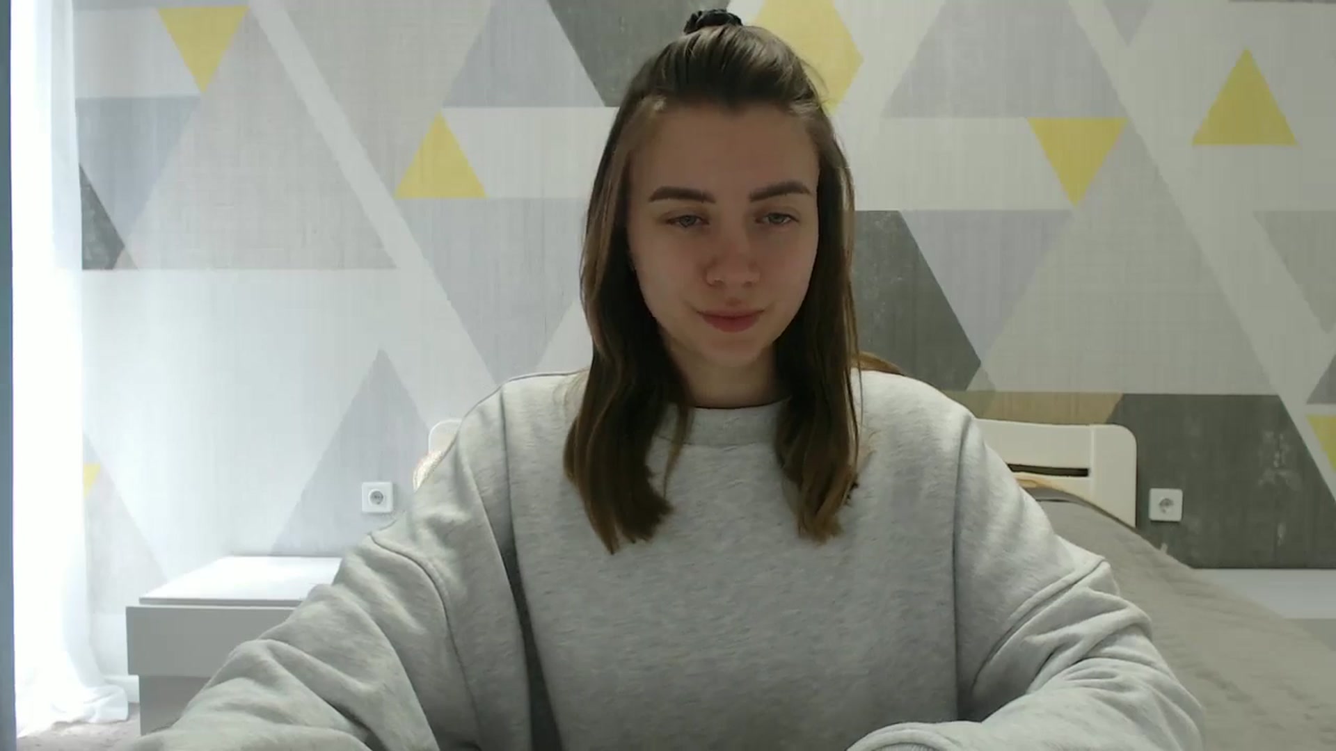 Gallery image thumbnail from Sulfate0's myfreecams stream on, 04/05/2025, 09:39 image 14 of 20