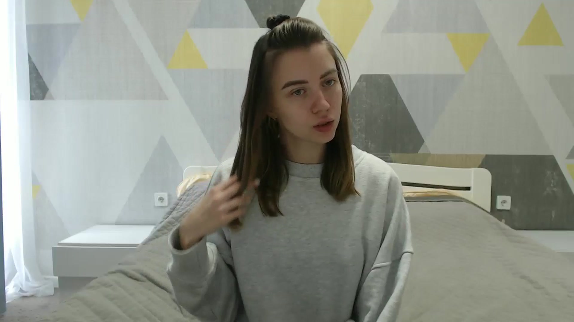 Gallery image thumbnail from Sulfate0's myfreecams stream on, 04/05/2025, 09:39 image 2 of 20
