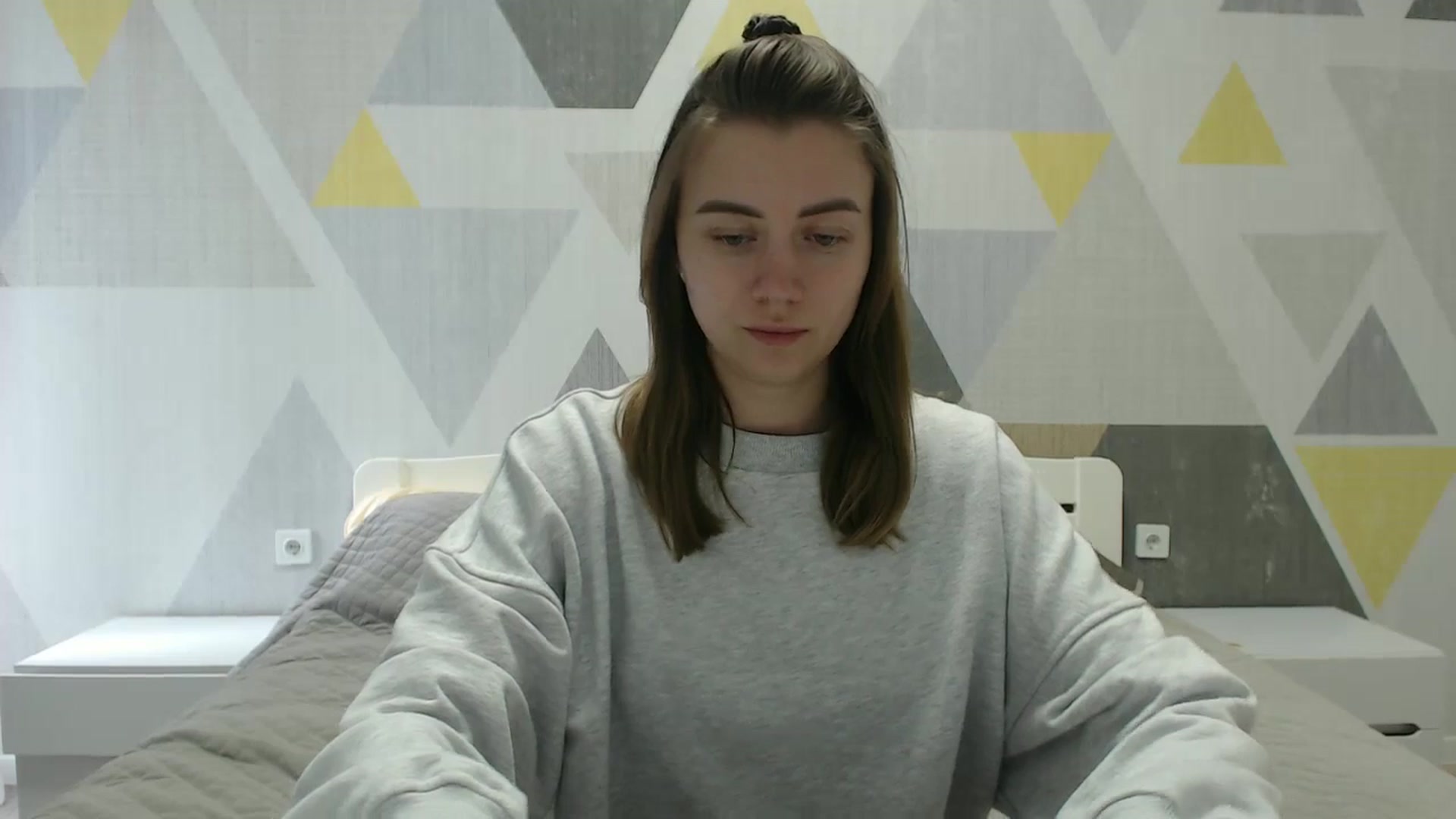 Gallery image thumbnail from Sulfate0's myfreecams stream on, 04/05/2025, 10:41 image 7 of 20
