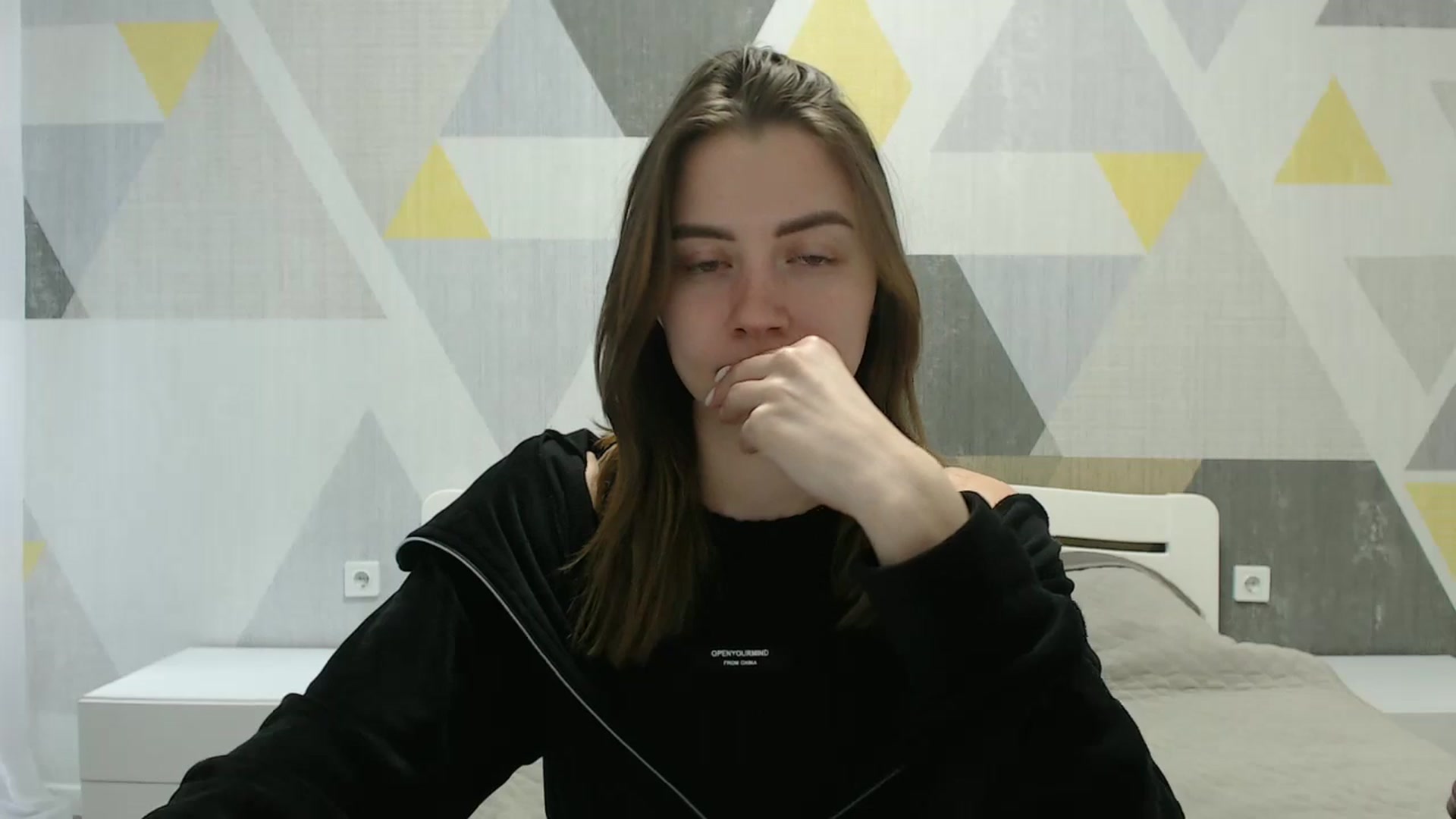 Gallery image thumbnail from Sulfate0's myfreecams stream on, 04/06/2025, 09:08 image 10 of 20