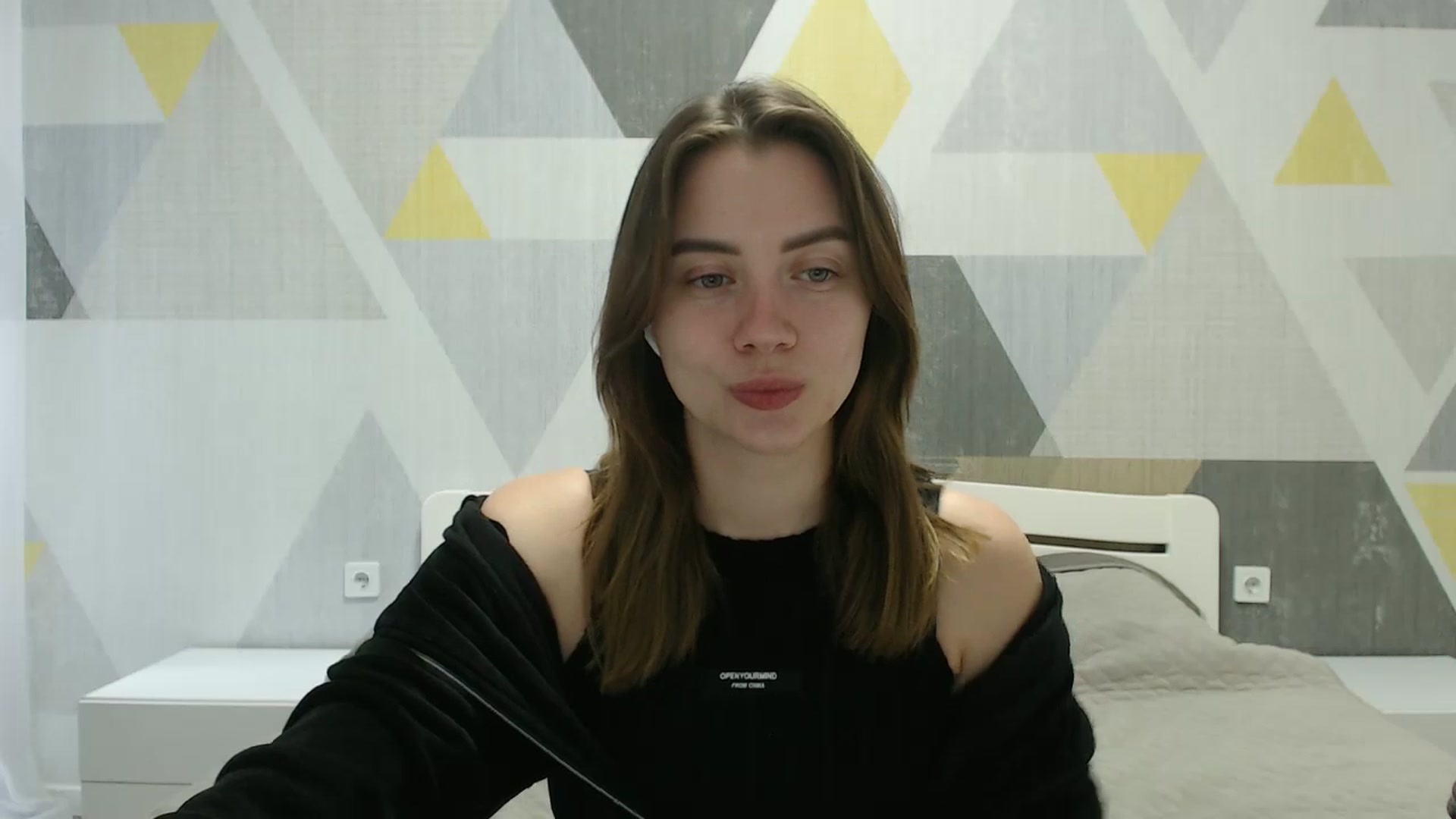 Gallery image thumbnail from Sulfate0's myfreecams stream on, 04/06/2025, 09:08 image 12 of 20