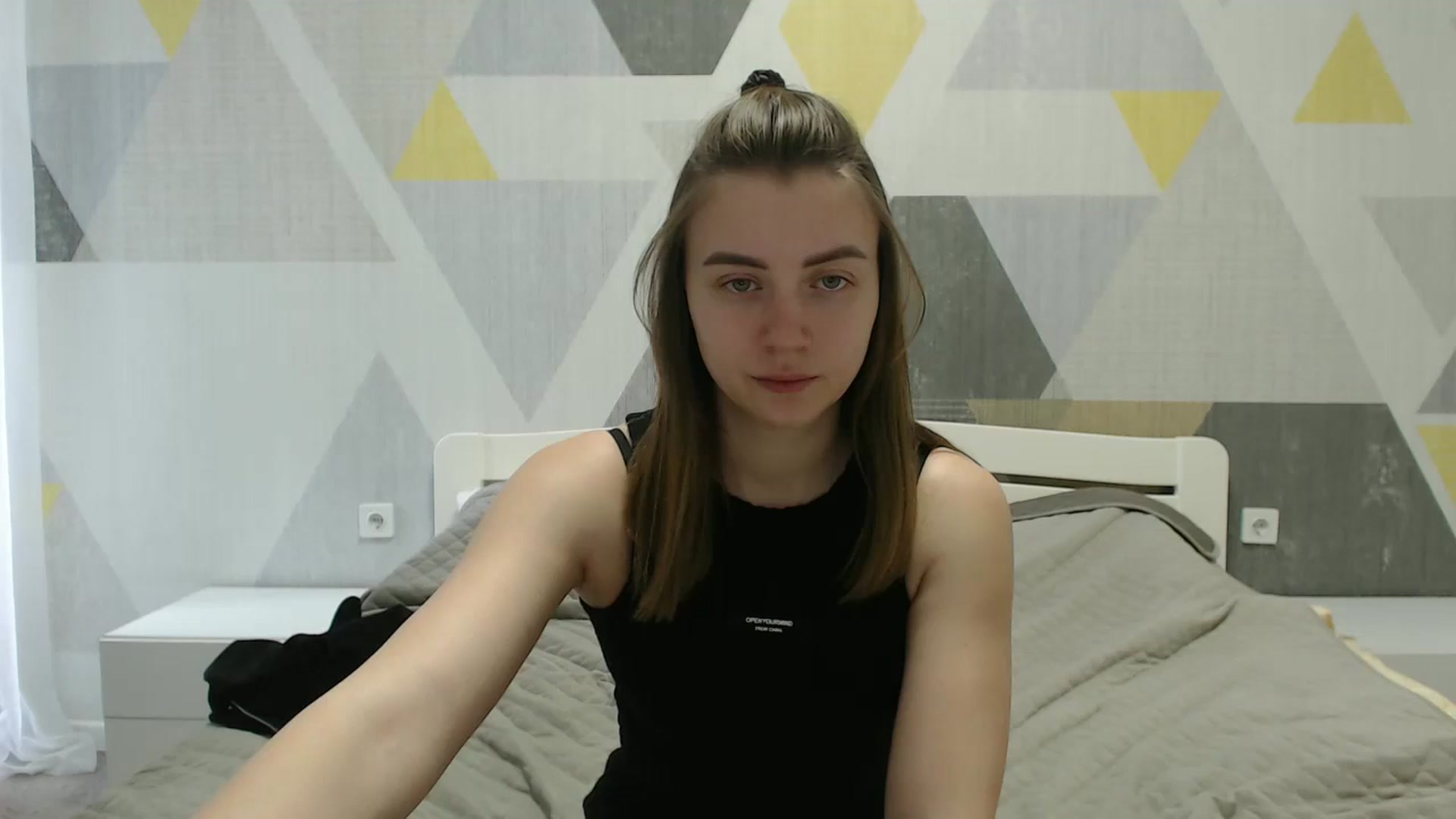 Gallery image thumbnail from Sulfate0's myfreecams stream on, 04/06/2025, 10:15 image 1 of 20
