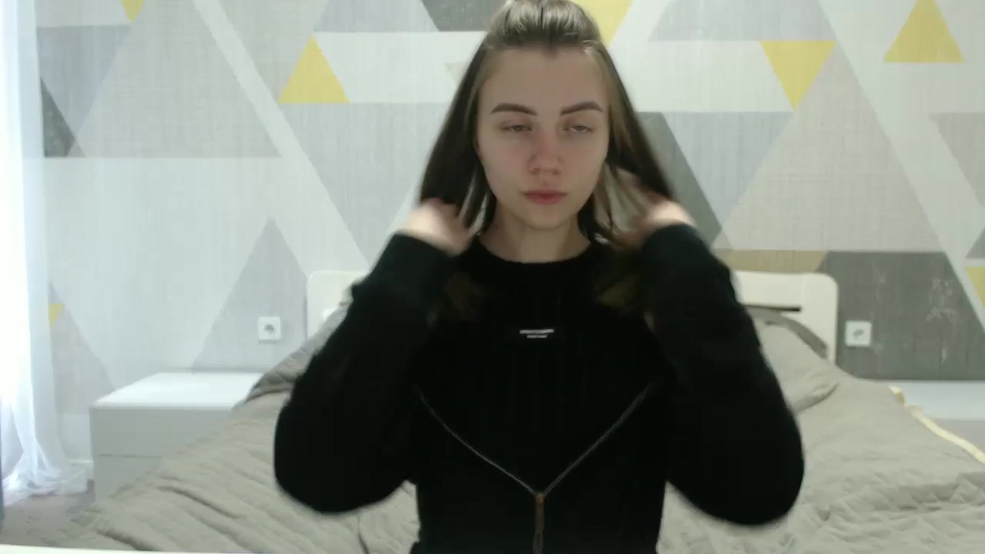 Gallery image thumbnail from Sulfate0's myfreecams stream on, 04/06/2025, 10:33 image 1 of 20