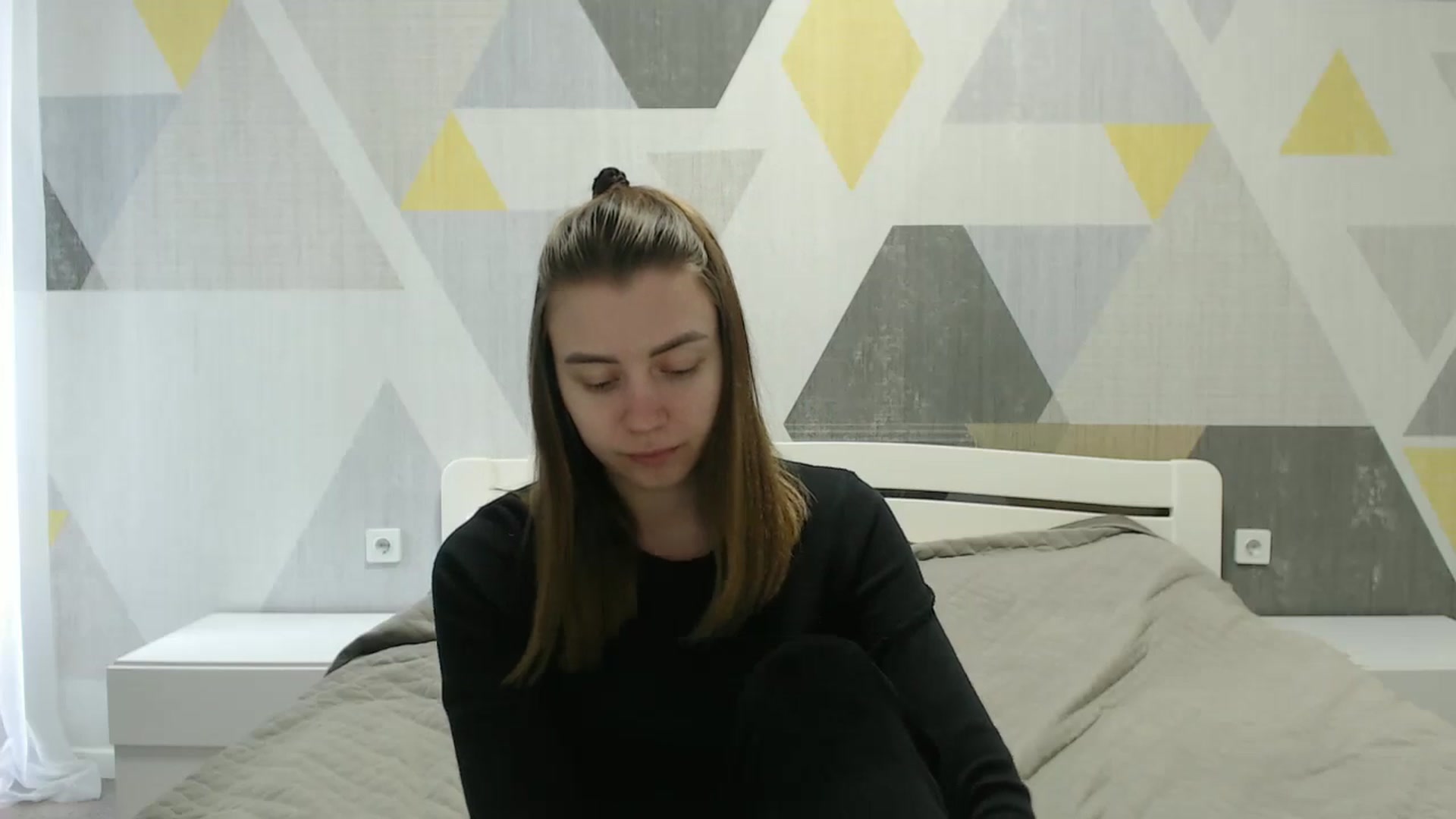 Gallery image thumbnail from Sulfate0's myfreecams stream on, 04/07/2025, 07:20 image 10 of 20