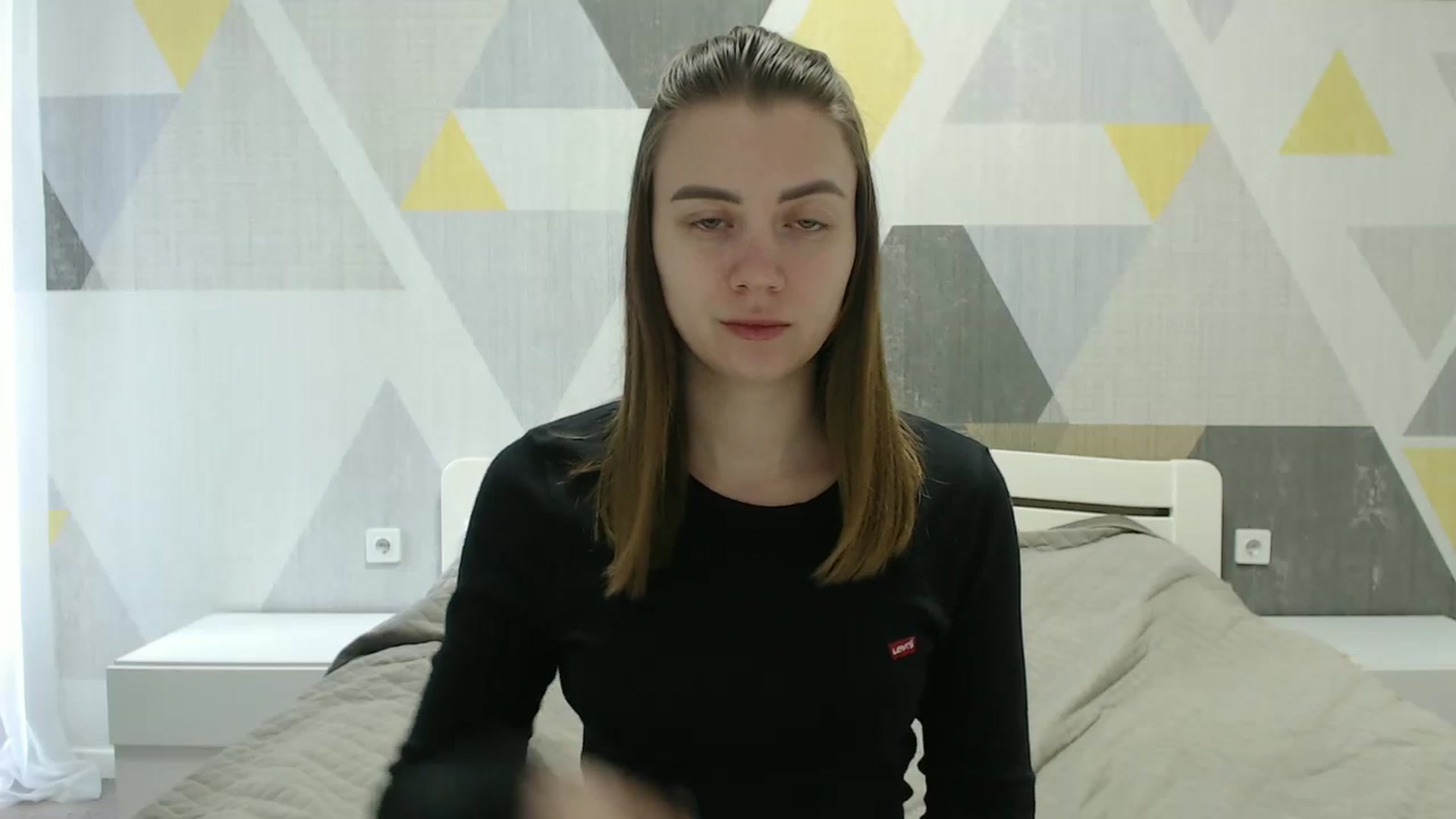 Gallery image thumbnail from Sulfate0's myfreecams stream on, 04/07/2025, 07:20 image 17 of 20
