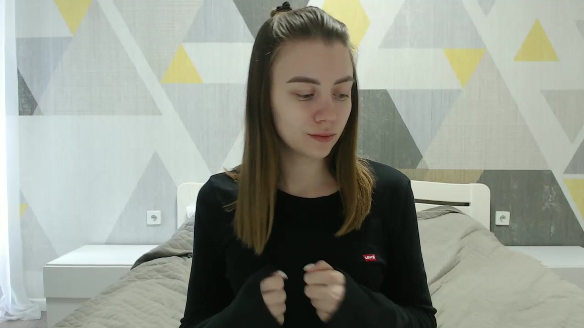 Gallery image thumbnail from Sulfate0's myfreecams stream on, 04/07/2025, 07:20 image 3 of 20