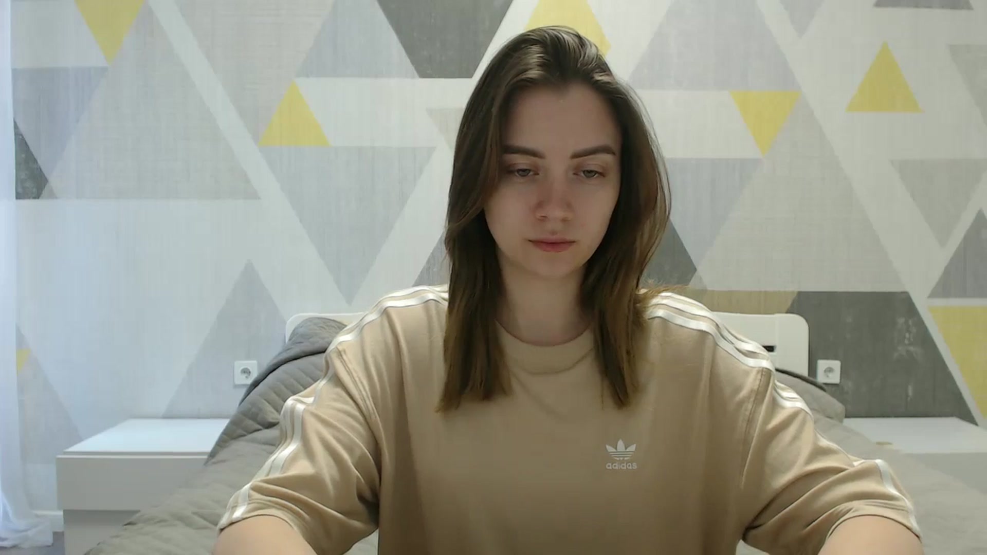 Gallery image thumbnail from Sulfate0's myfreecams stream on, 04/08/2025, 07:11 image 11 of 20