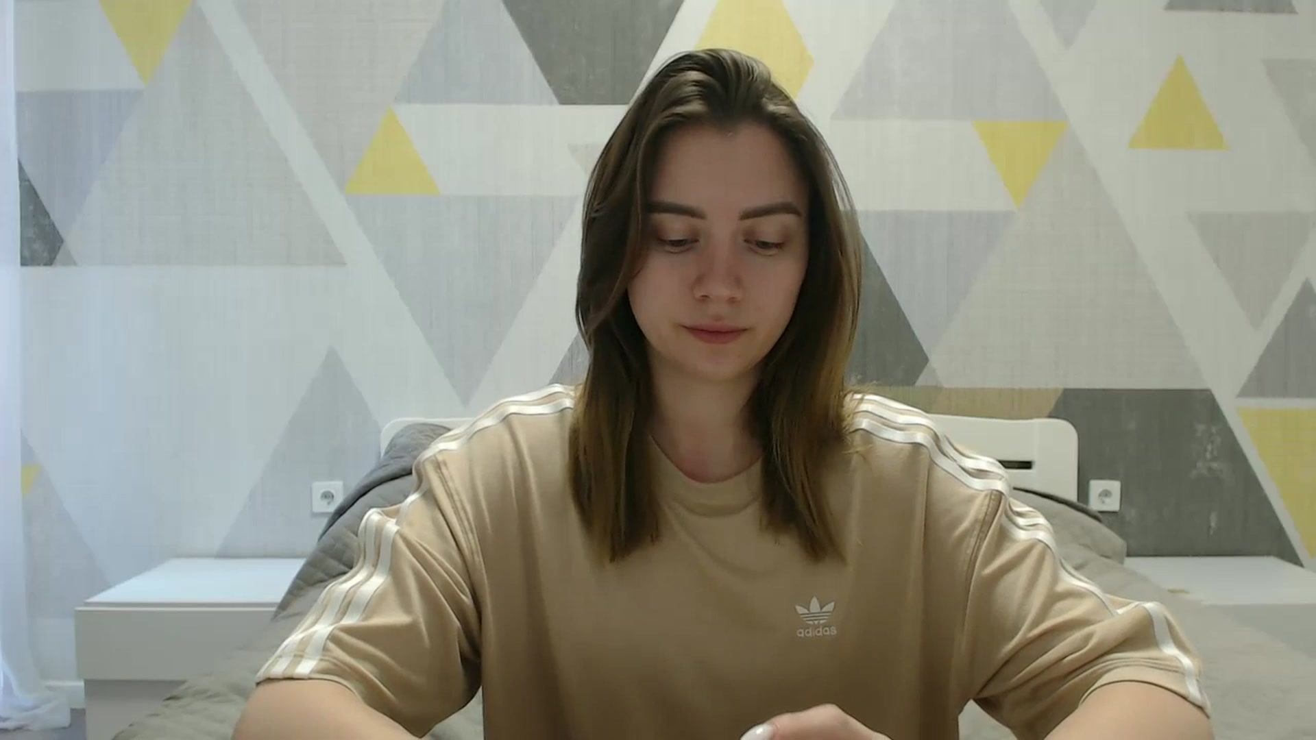 Gallery image thumbnail from Sulfate0's myfreecams stream on, 04/08/2025, 07:11 image 17 of 20
