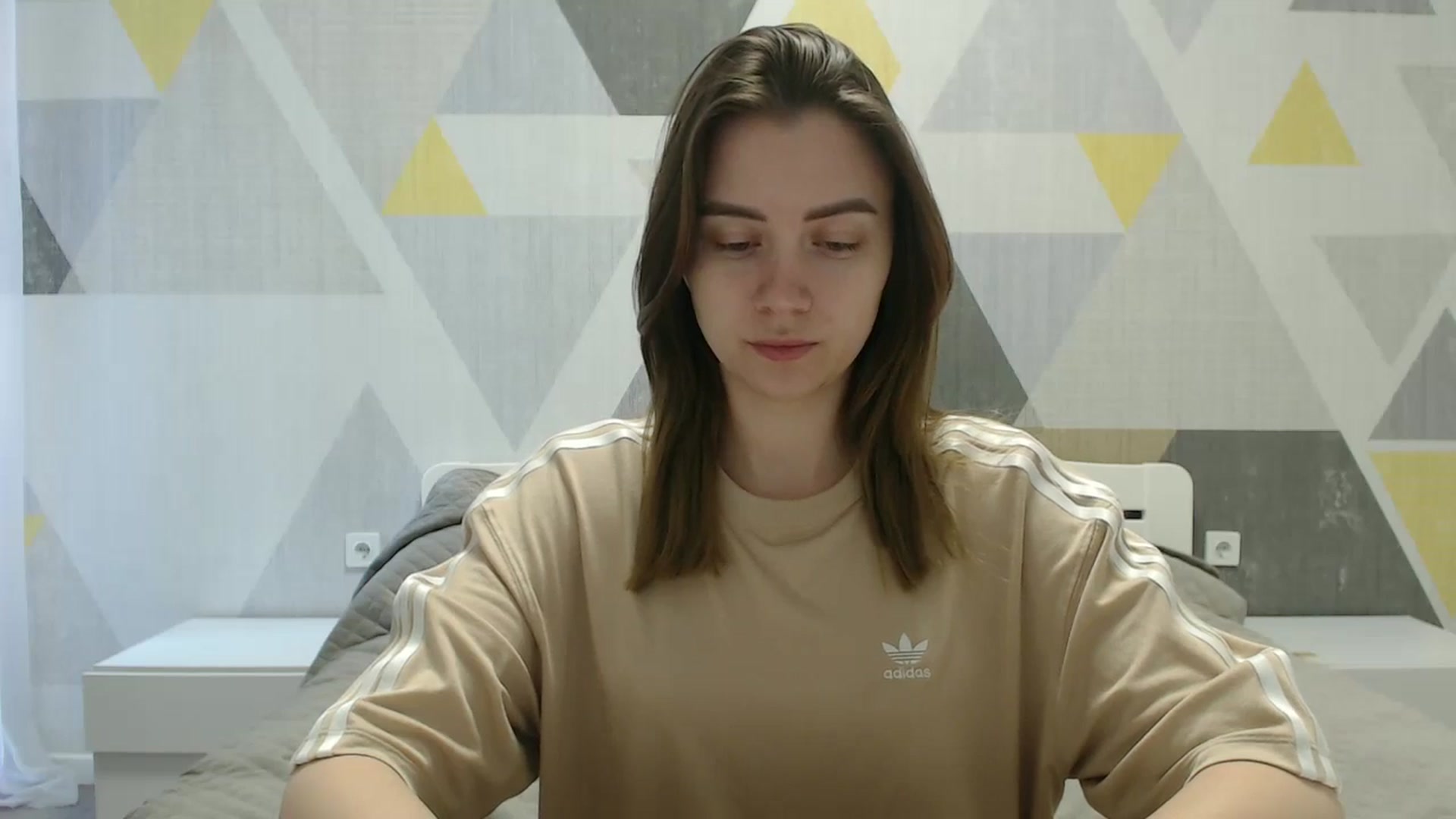 Gallery image thumbnail from Sulfate0's myfreecams stream on, 04/08/2025, 07:11 image 10 of 20