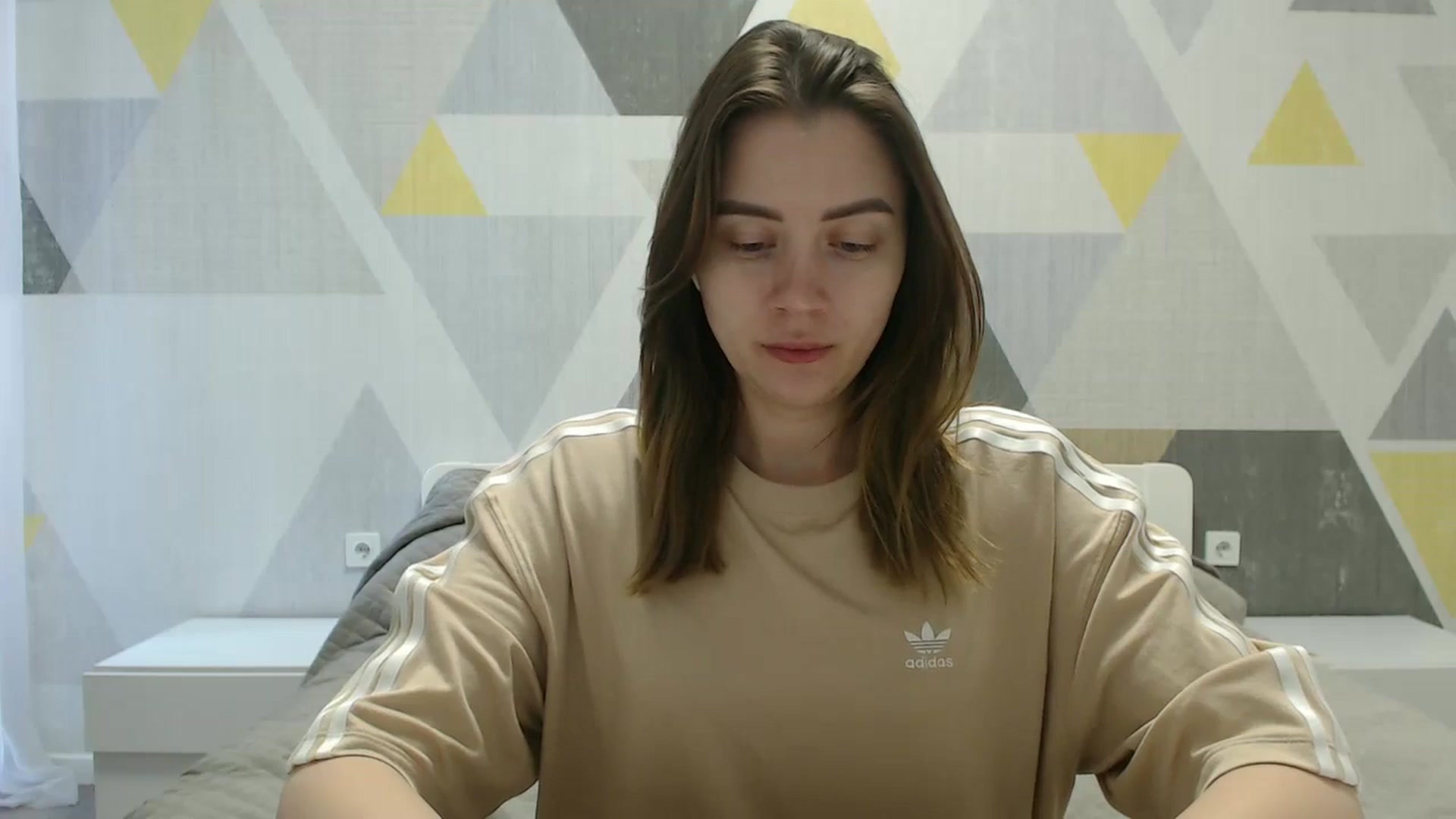 Gallery image thumbnail from Sulfate0's myfreecams stream on, 04/08/2025, 07:11 image 9 of 20