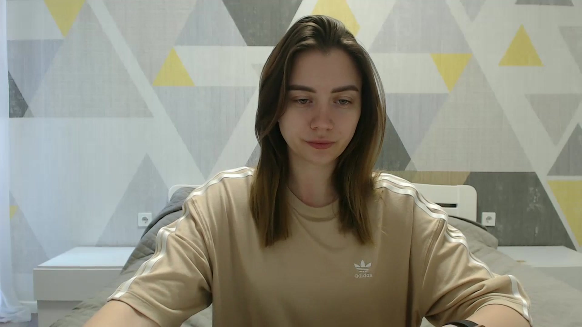 Gallery image thumbnail from Sulfate0's myfreecams stream on, 04/08/2025, 07:11 image 16 of 20