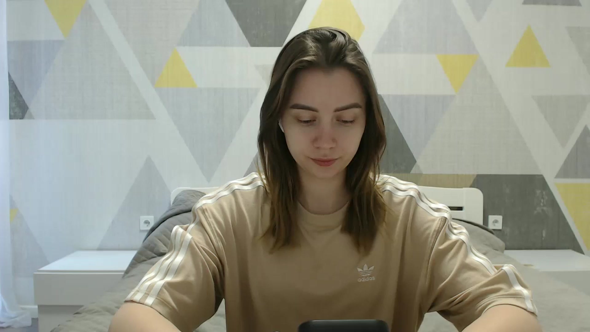 Gallery image thumbnail from Sulfate0's myfreecams stream on, 04/08/2025, 07:11 image 6 of 20