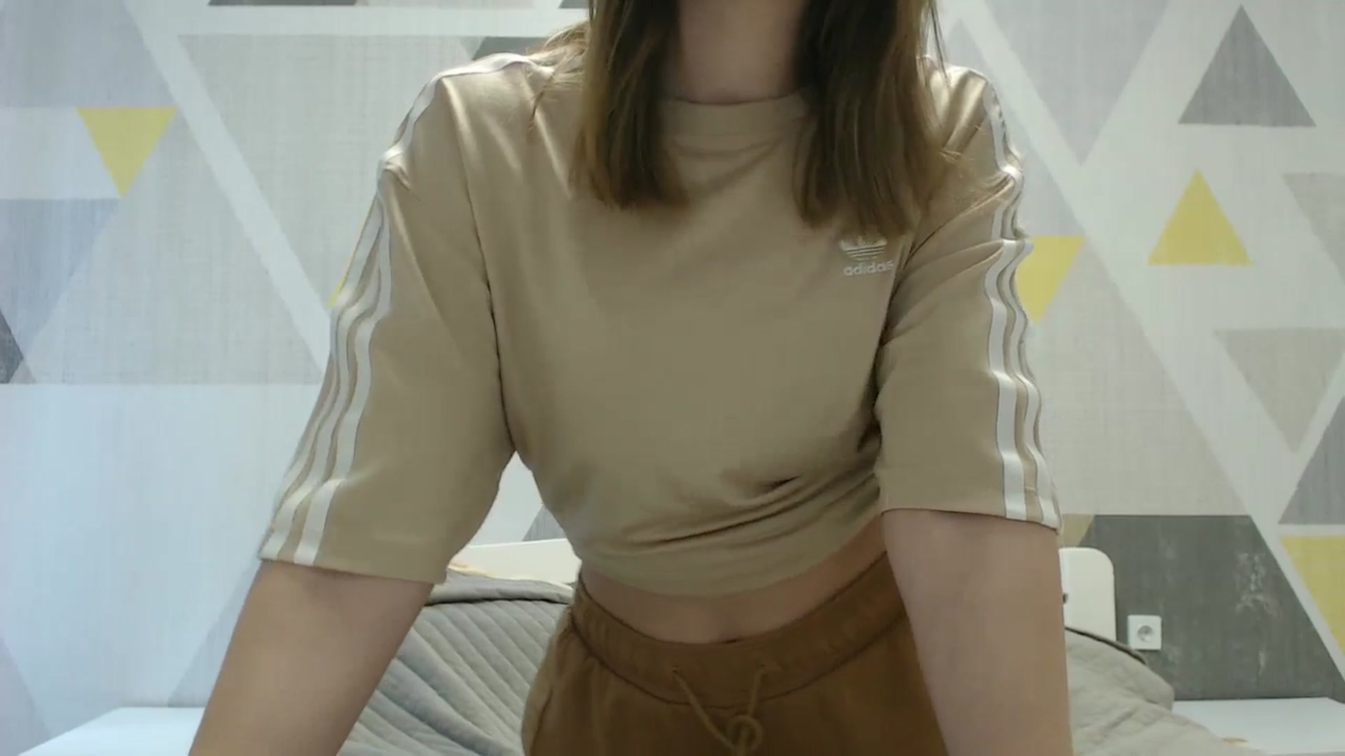 Gallery image thumbnail from Sulfate0's myfreecams stream on, 04/08/2025, 07:11 image 19 of 20