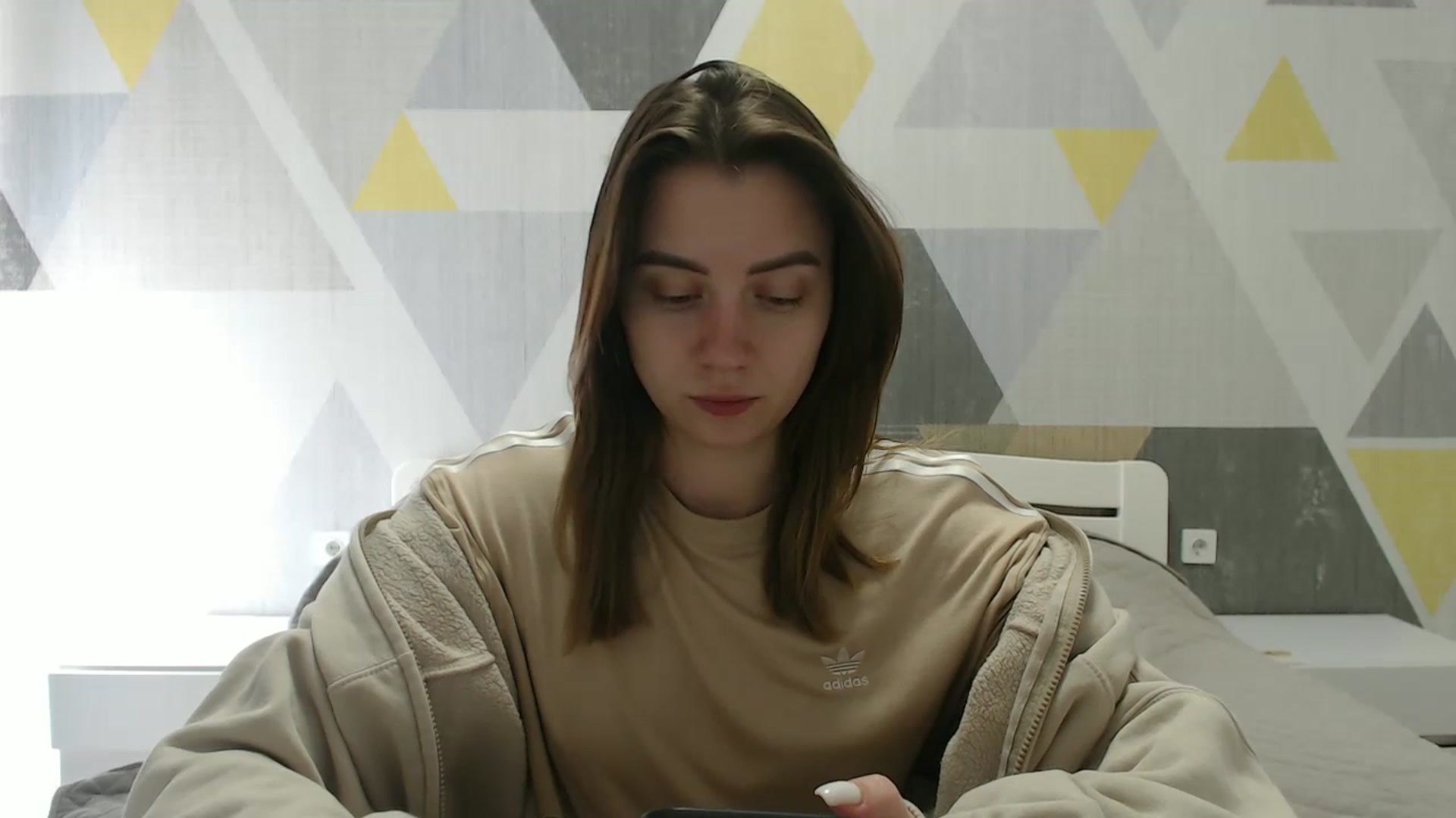 Gallery image thumbnail from Sulfate0's myfreecams stream on, 04/08/2025, 09:53 image 5 of 20