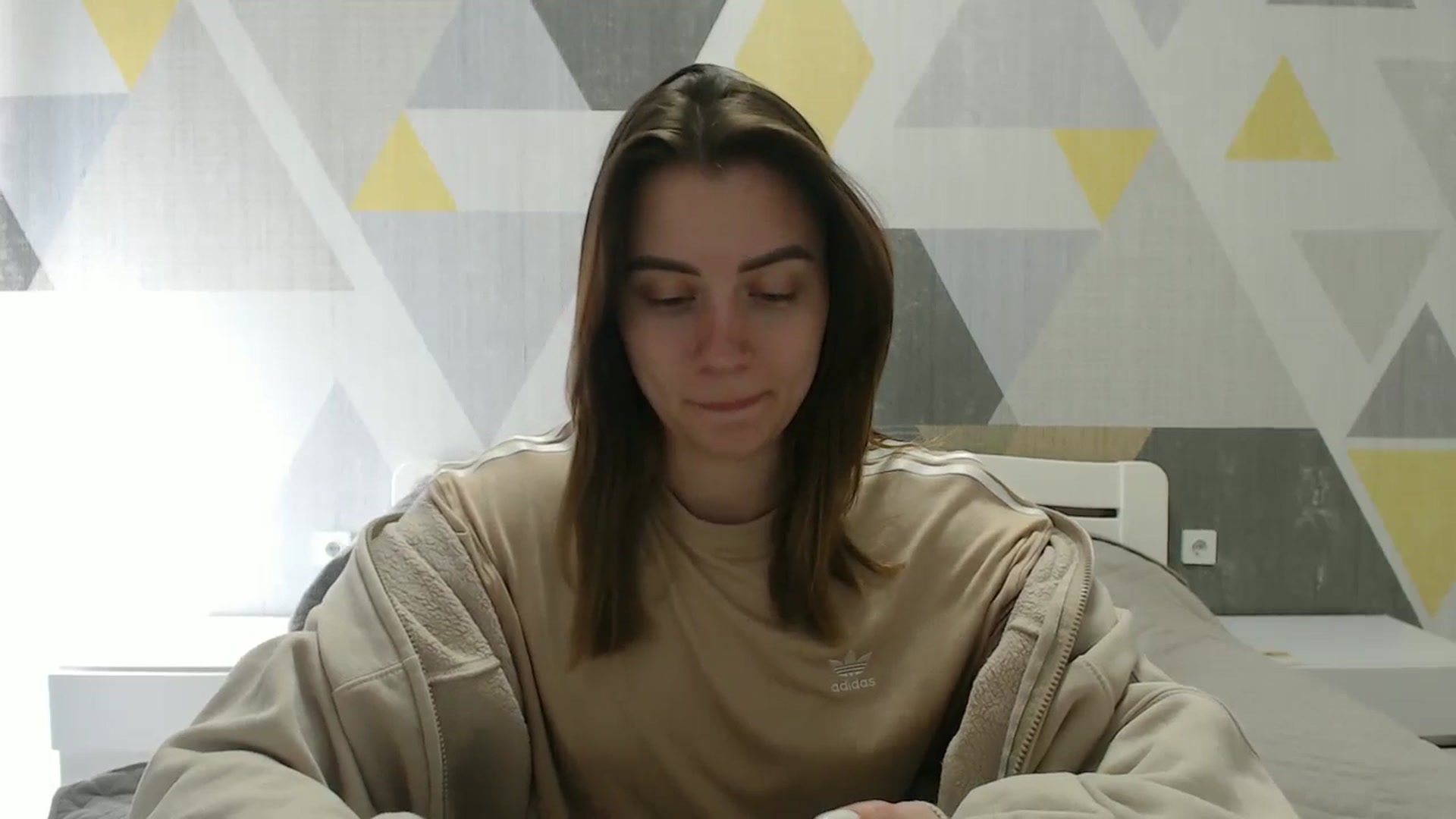 Gallery image thumbnail from Sulfate0's myfreecams stream on, 04/08/2025, 09:53 image 6 of 20