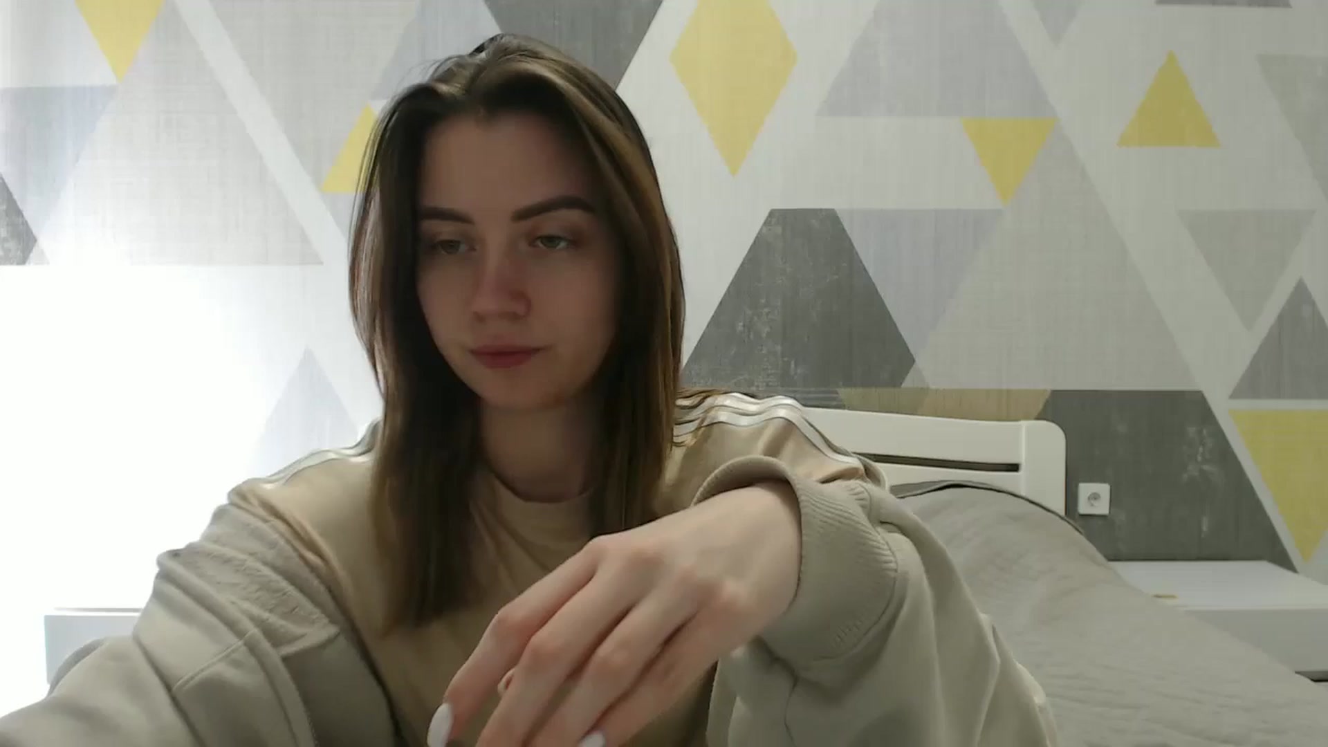 Gallery image thumbnail from Sulfate0's myfreecams stream on, 04/08/2025, 09:53 image 9 of 20