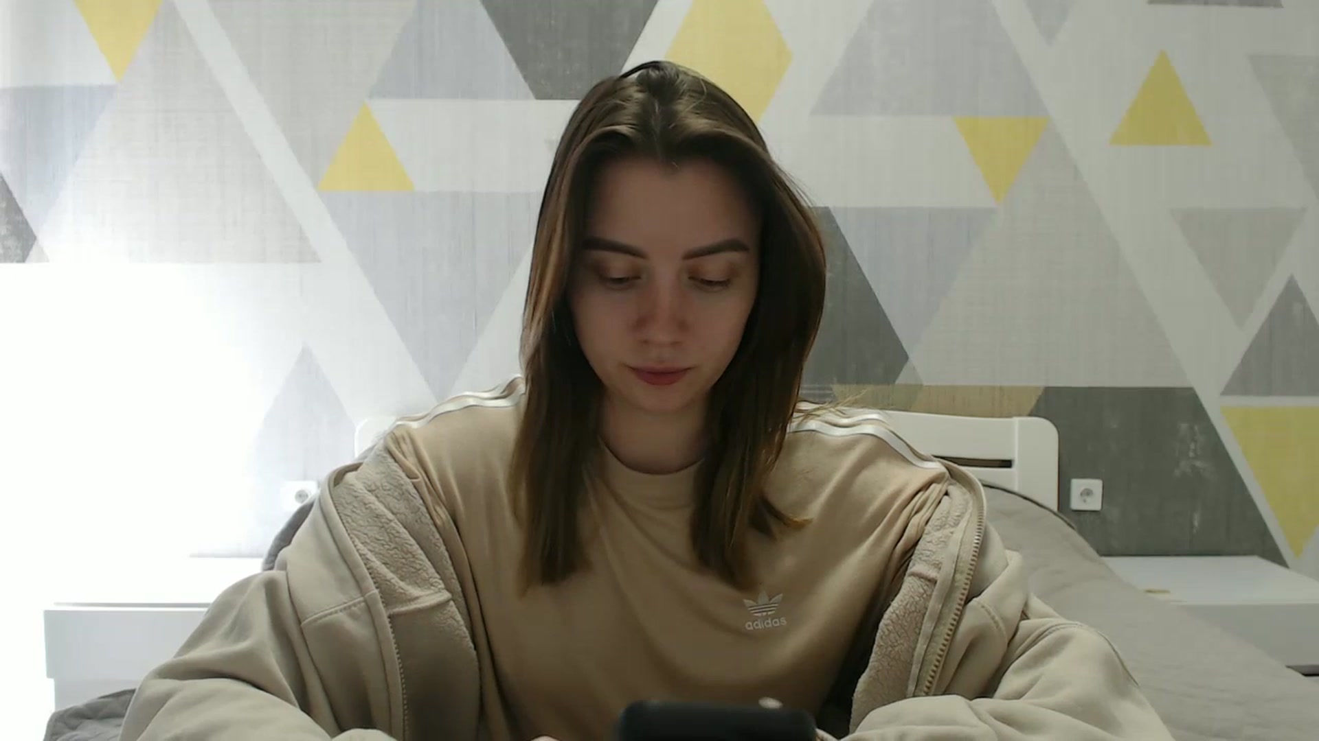 Gallery image thumbnail from Sulfate0's myfreecams stream on, 04/08/2025, 09:53 image 8 of 20