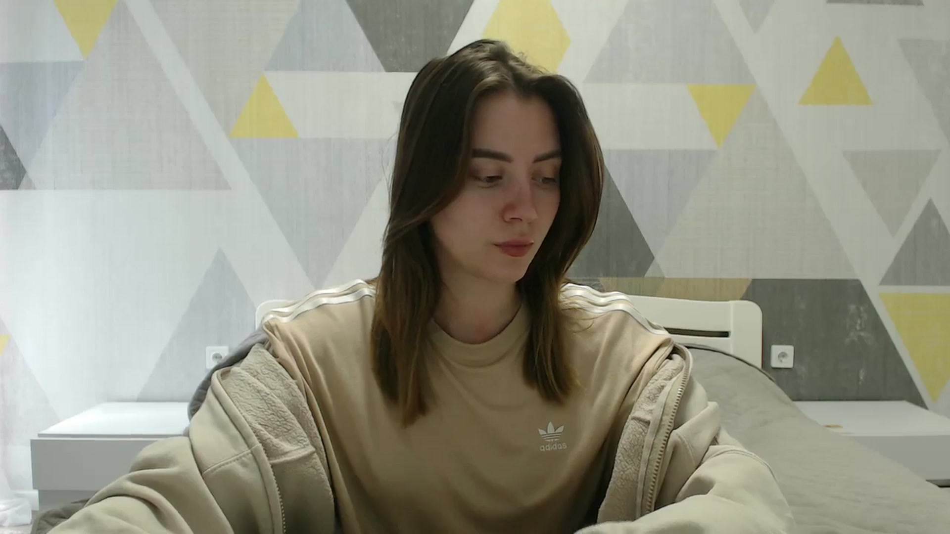 Gallery image thumbnail from Sulfate0's myfreecams stream on, 04/08/2025, 09:53 image 20 of 20