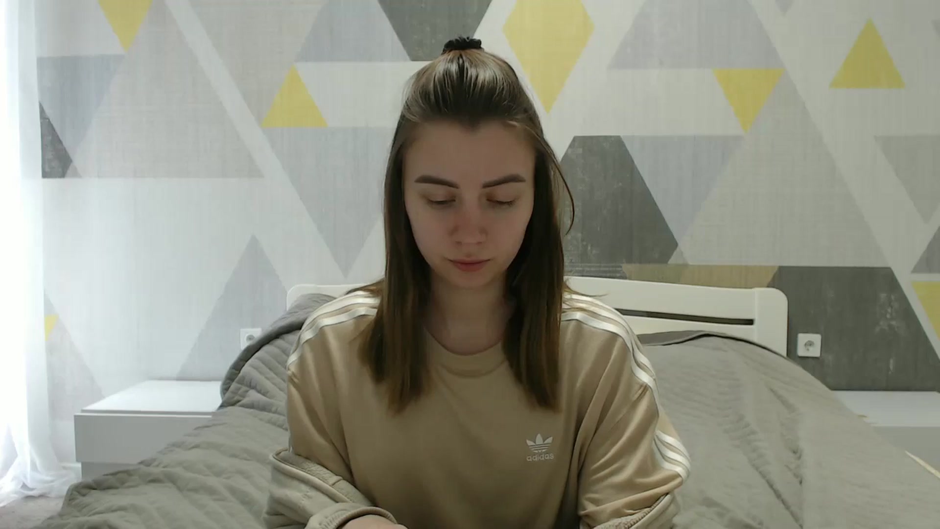 Gallery image thumbnail from Sulfate0's myfreecams stream on, 04/08/2025, 11:20 image 13 of 20