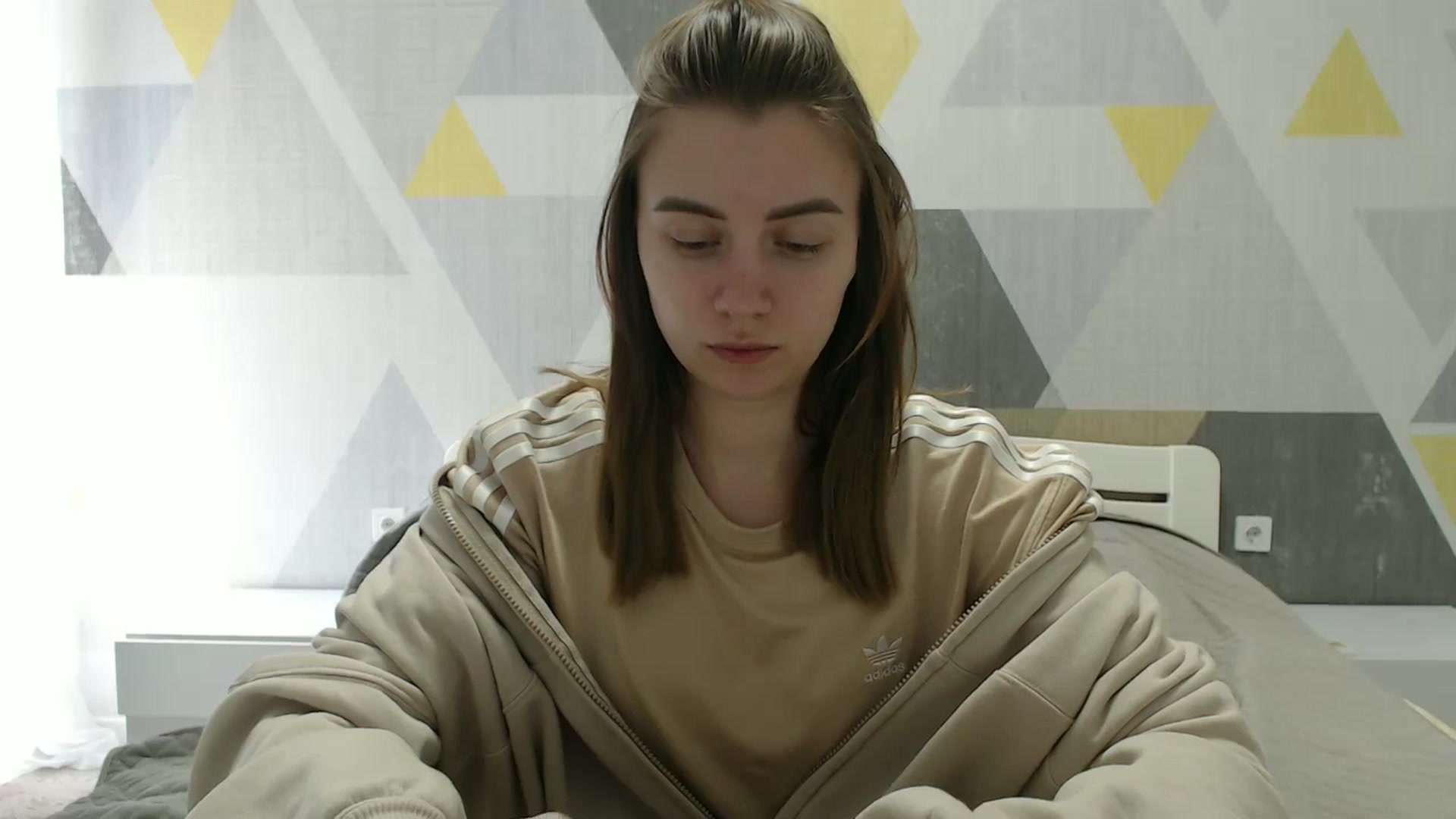 Gallery image thumbnail from Sulfate0's myfreecams stream on, 04/08/2025, 11:20 image 17 of 20
