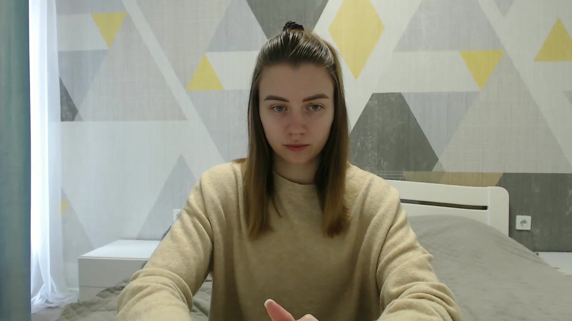 Gallery image thumbnail from Sulfate0's myfreecams stream on, 04/09/2025, 07:07 image 11 of 20
