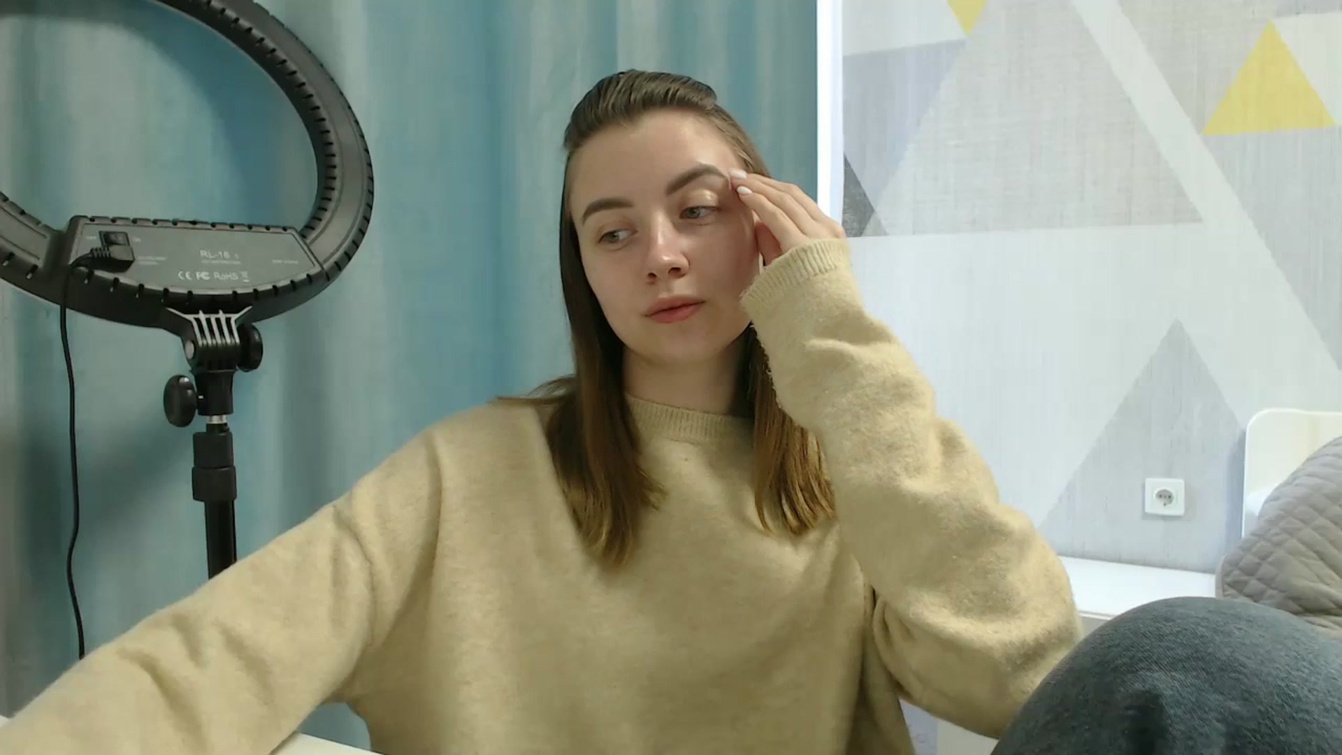 Gallery image thumbnail from Sulfate0's myfreecams stream on, 04/09/2025, 08:27 image 1 of 20
