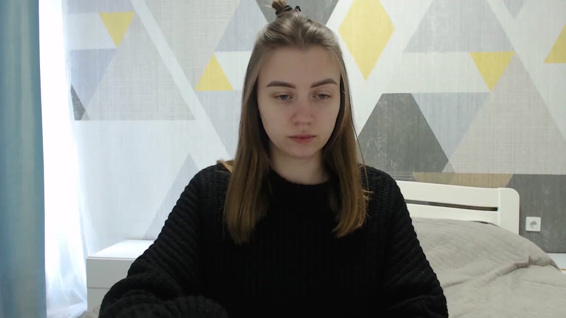 Gallery image thumbnail from Sulfate0's myfreecams stream on, 04/10/2025, 07:23 image 12 of 20
