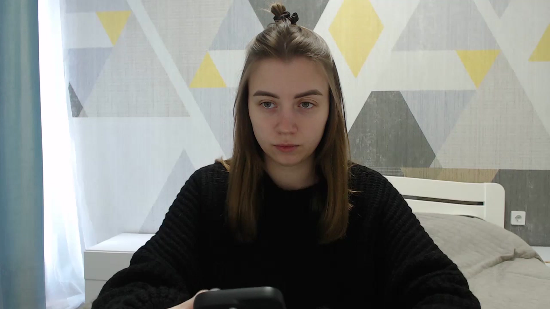 Gallery image thumbnail from Sulfate0's myfreecams stream on, 04/10/2025, 07:23 image 7 of 20