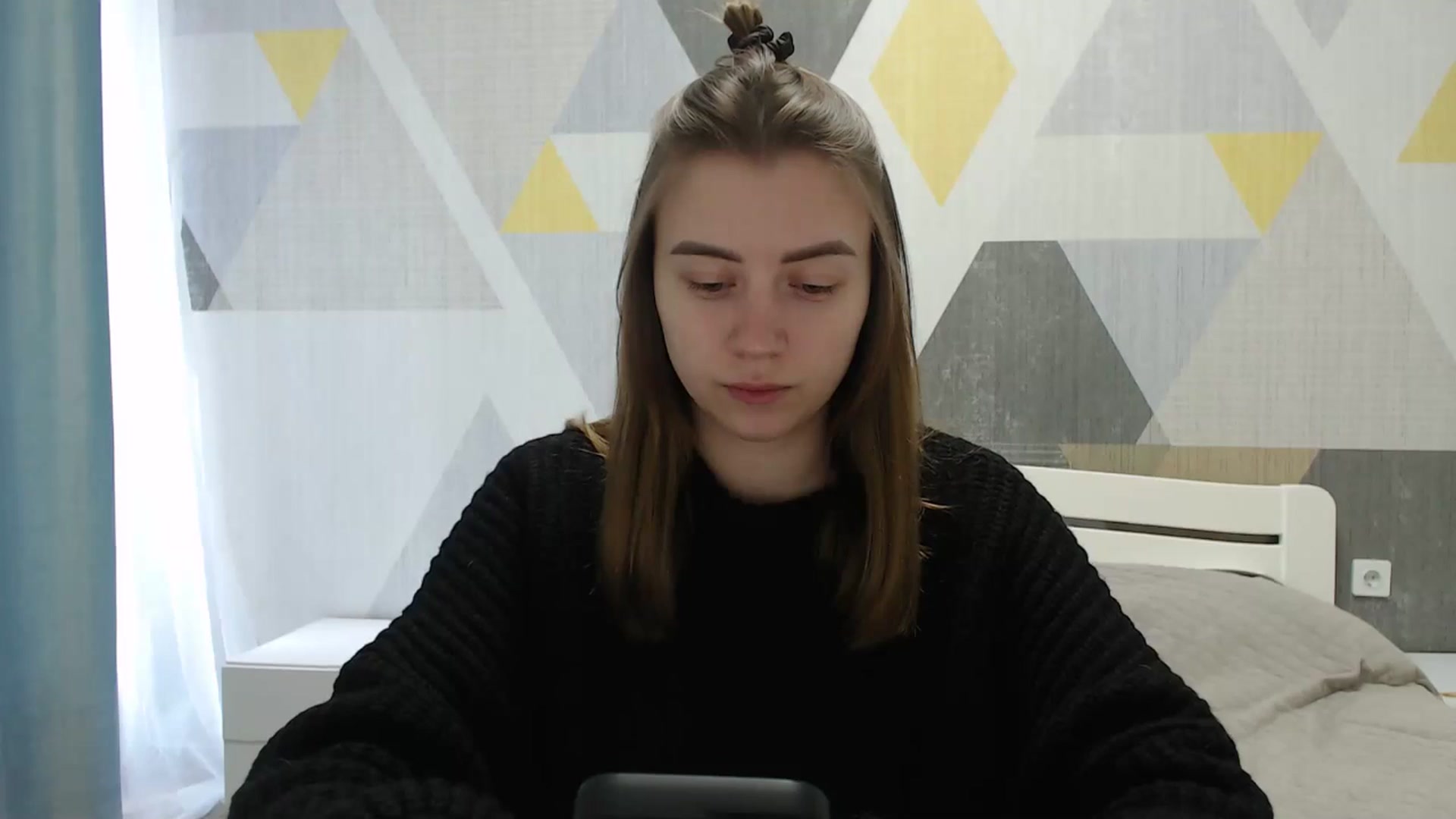 Gallery image thumbnail from Sulfate0's myfreecams stream on, 04/10/2025, 07:23 image 6 of 20