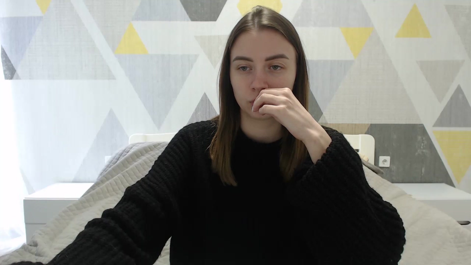Gallery image thumbnail from Sulfate0's myfreecams stream on, 04/10/2025, 08:37 image 17 of 20