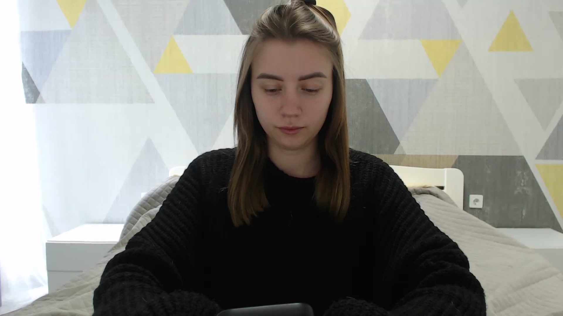 Gallery image thumbnail from Sulfate0's myfreecams stream on, 04/10/2025, 09:51 image 19 of 20