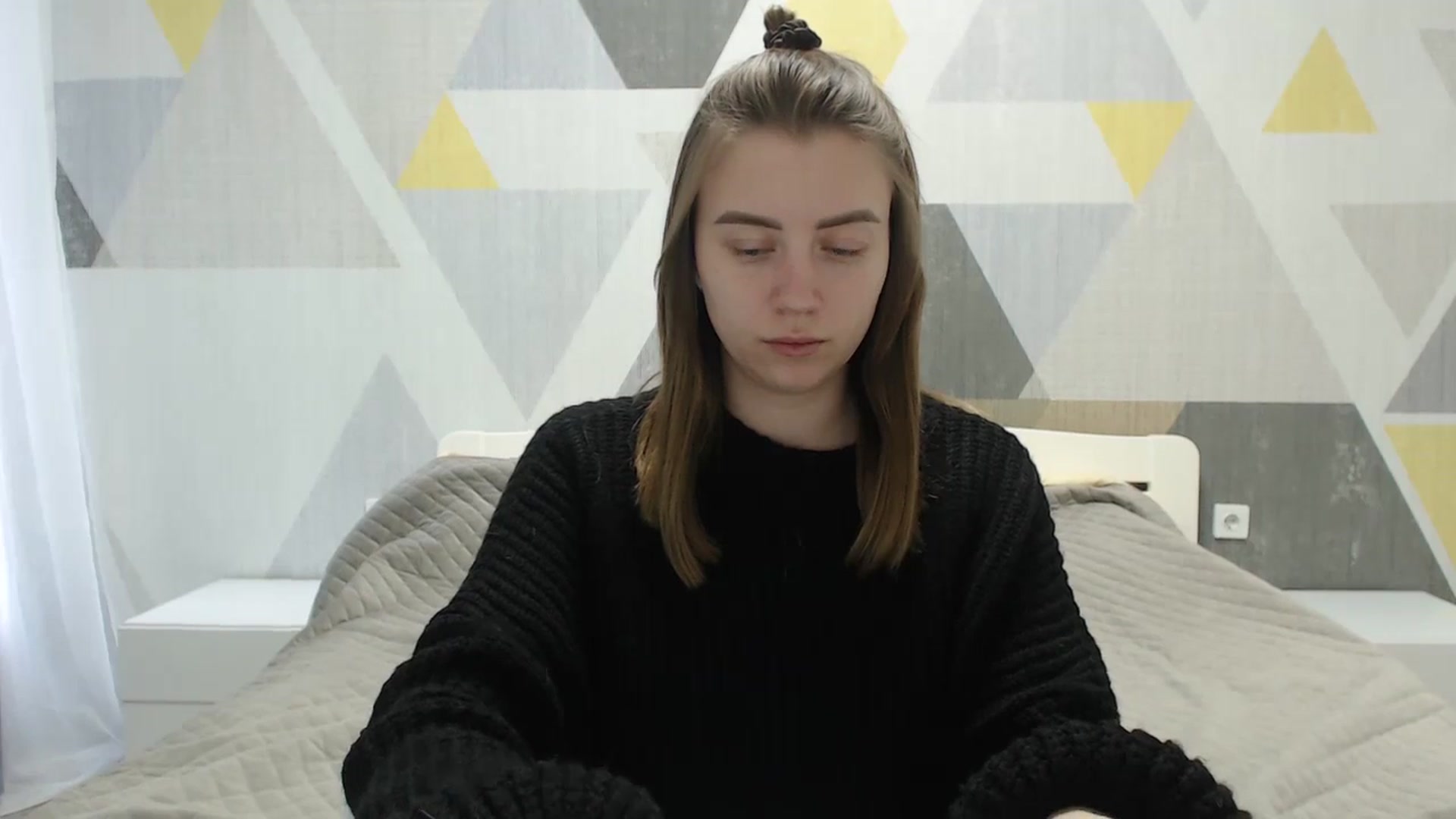 Gallery image thumbnail from Sulfate0's myfreecams stream on, 04/10/2025, 10:25 image 13 of 20