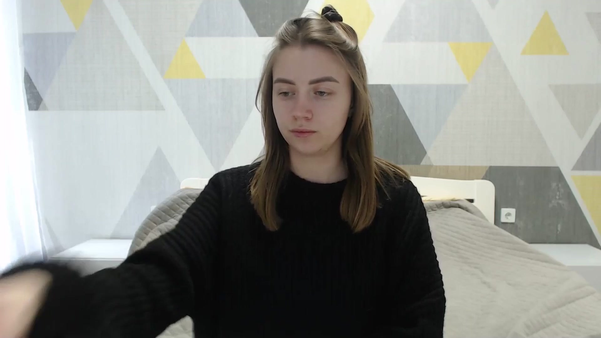 Gallery image thumbnail from Sulfate0's myfreecams stream on, 04/10/2025, 10:25 image 7 of 20