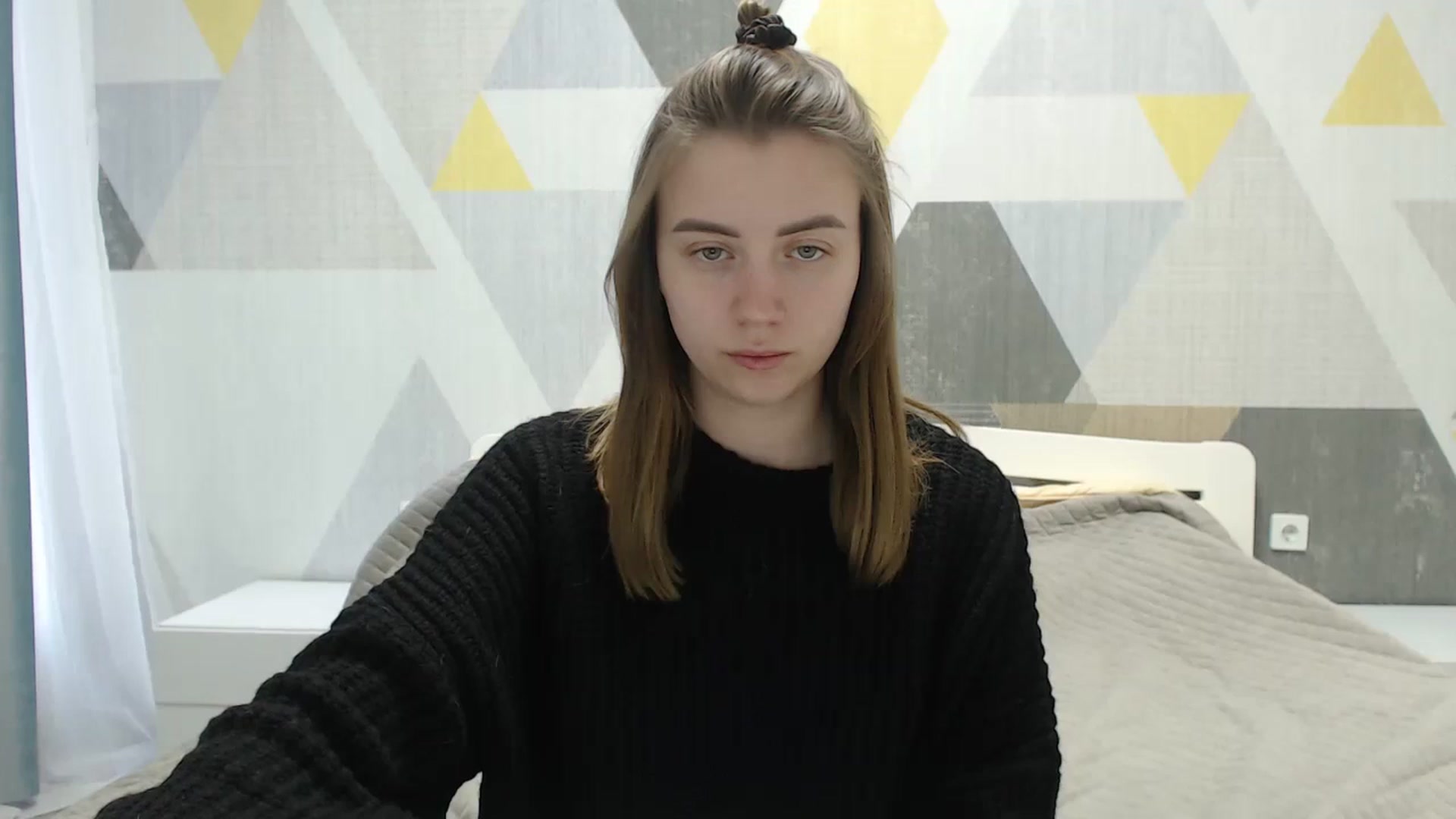 Gallery image thumbnail from Sulfate0's myfreecams stream on, 04/10/2025, 10:25 image 20 of 20