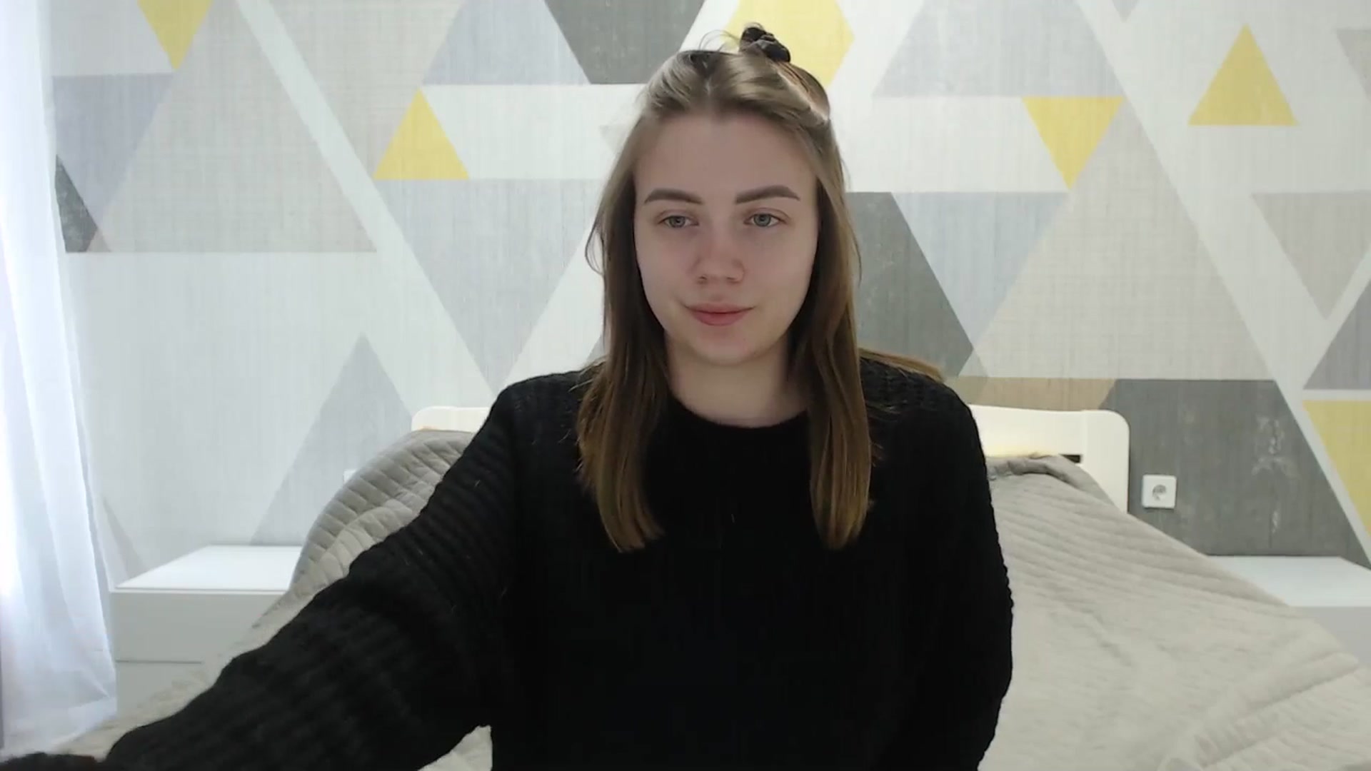 Gallery image thumbnail from Sulfate0's myfreecams stream on, 04/10/2025, 10:25 image 8 of 20