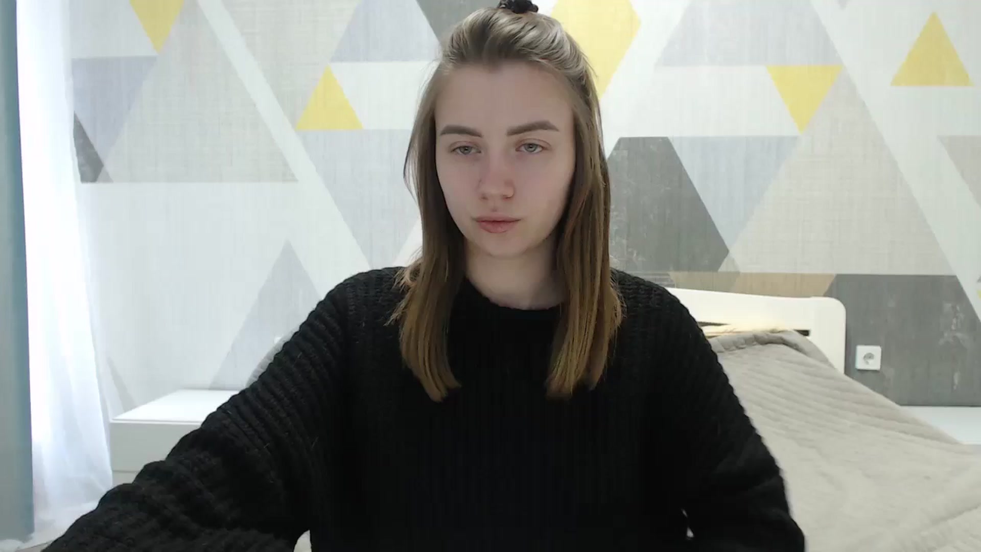 Gallery image thumbnail from Sulfate0's myfreecams stream on, 04/10/2025, 10:42 image 1 of 20