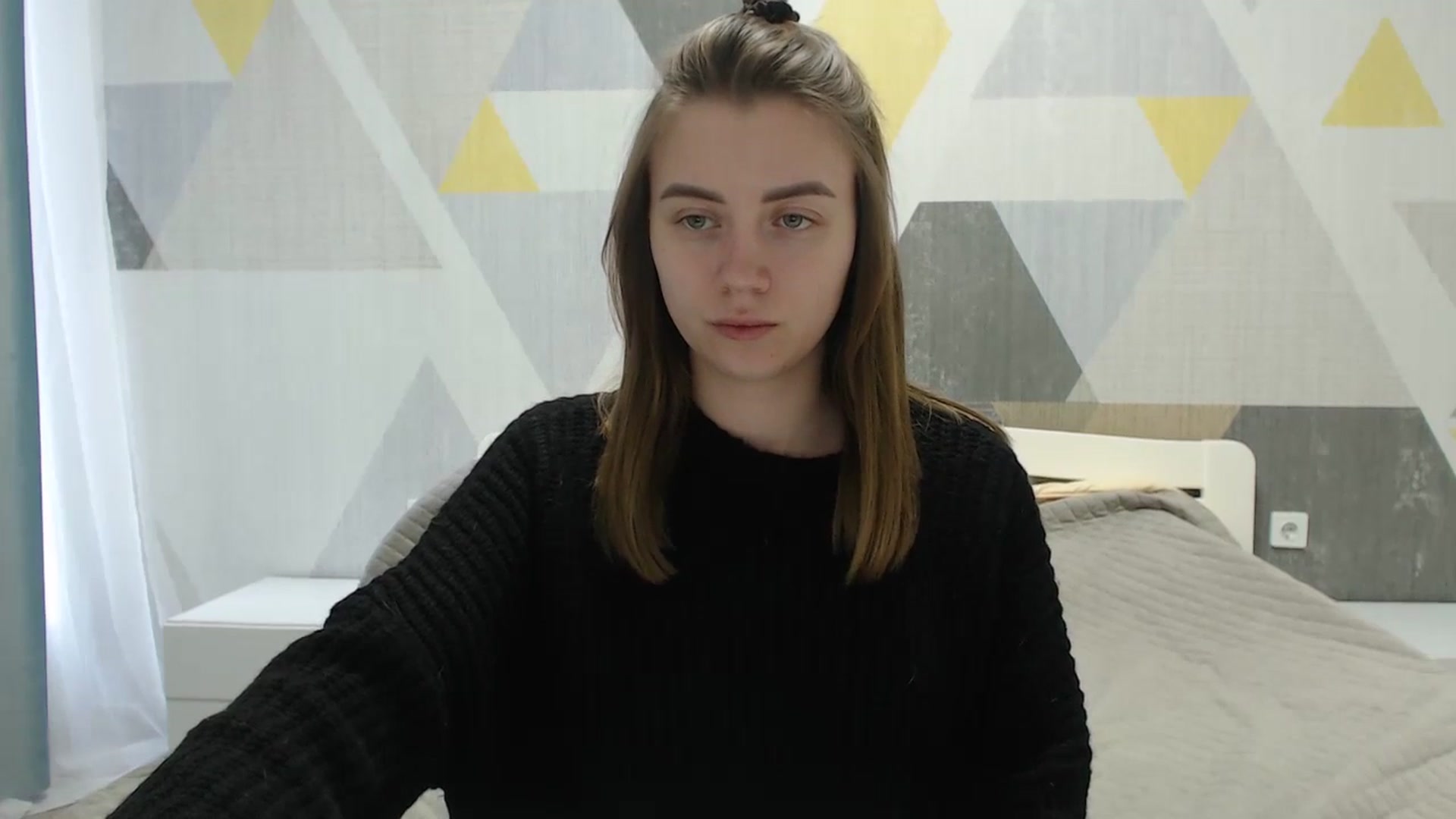 Gallery image thumbnail from Sulfate0's myfreecams stream on, 04/10/2025, 10:42 image 15 of 20