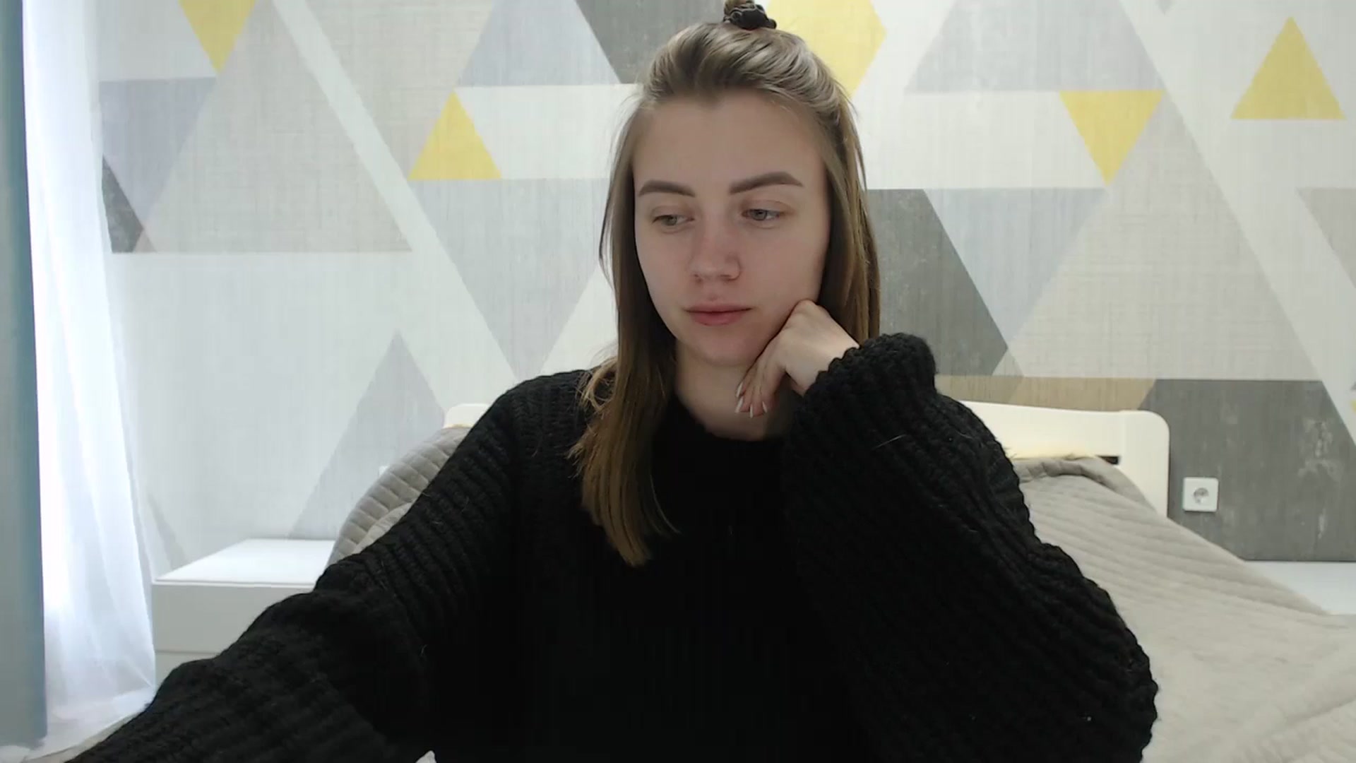 Gallery image thumbnail from Sulfate0's myfreecams stream on, 04/10/2025, 10:42 image 3 of 20