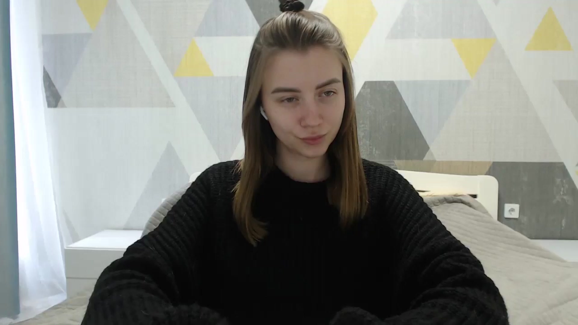 Gallery image thumbnail from Sulfate0's myfreecams stream on, 04/10/2025, 10:42 image 2 of 20