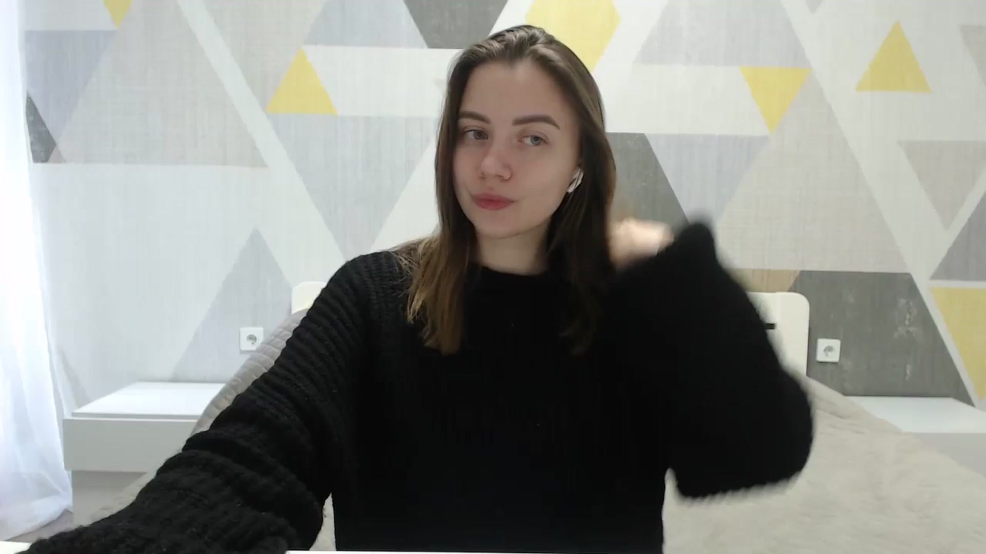 Gallery image thumbnail from Sulfate0's myfreecams stream on, 04/11/2025, 07:23 image 14 of 20