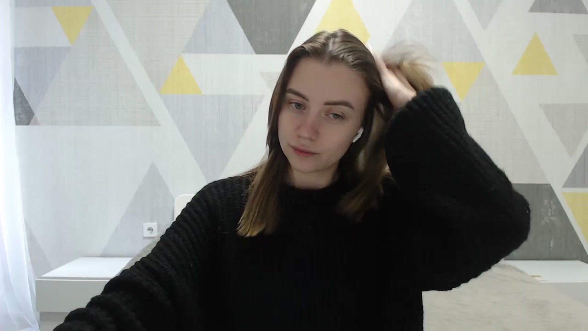 Gallery image thumbnail from Sulfate0's myfreecams stream on, 04/11/2025, 08:59 image 9 of 20