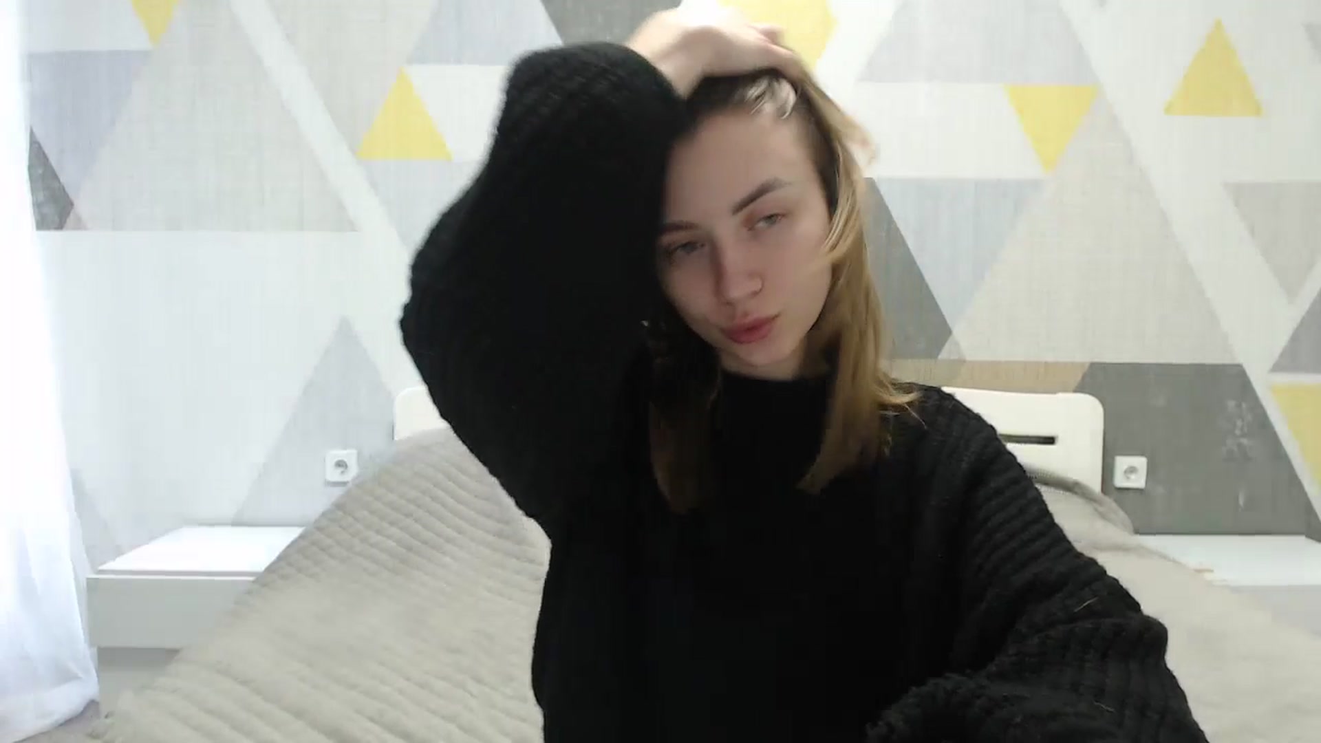 Gallery image thumbnail from Sulfate0's myfreecams stream on, 04/11/2025, 09:31 image 13 of 20