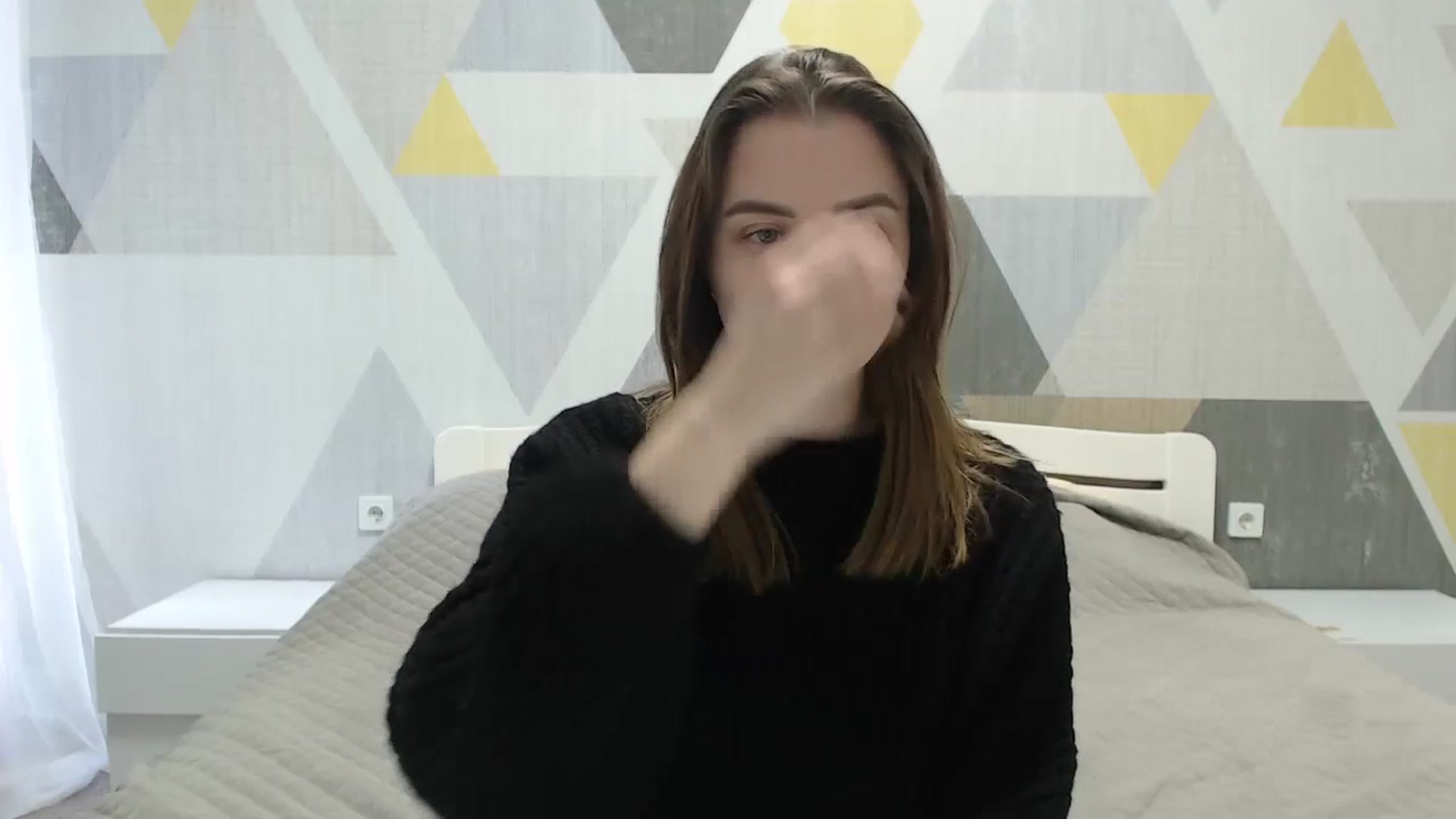 Gallery image thumbnail from Sulfate0's myfreecams stream on, 04/11/2025, 09:31 image 11 of 20