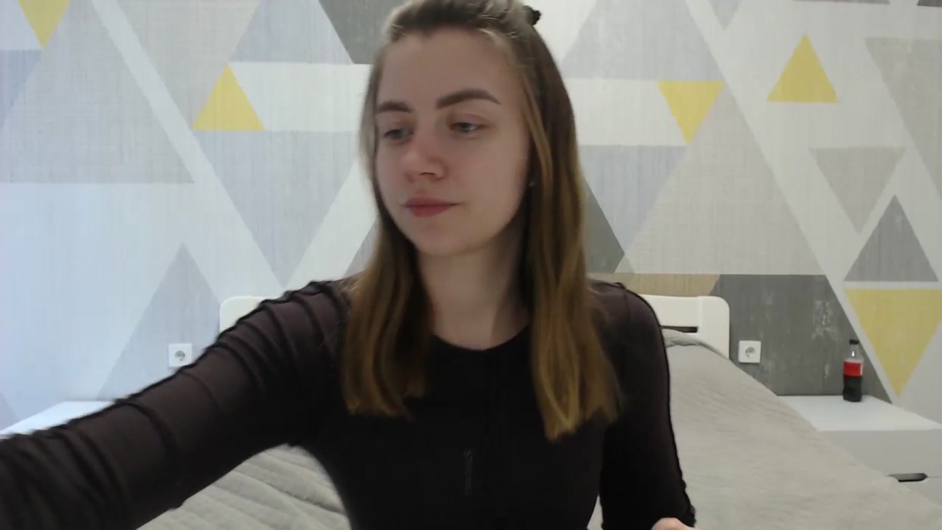 Gallery image thumbnail from Sulfate0's myfreecams stream on, 04/13/2025, 08:16 image 13 of 20