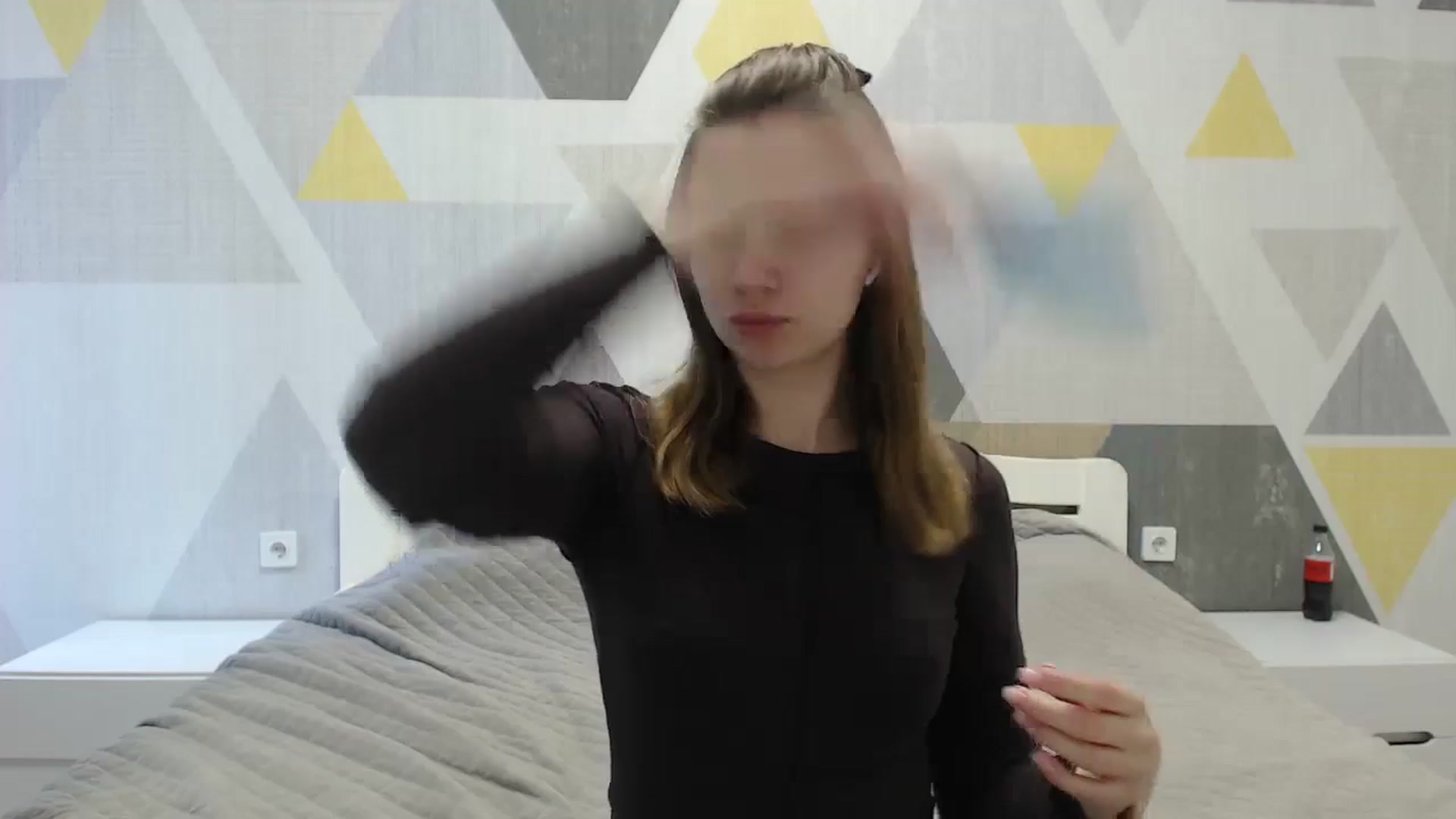 Gallery image thumbnail from Sulfate0's myfreecams stream on, 04/13/2025, 08:16 image 17 of 20