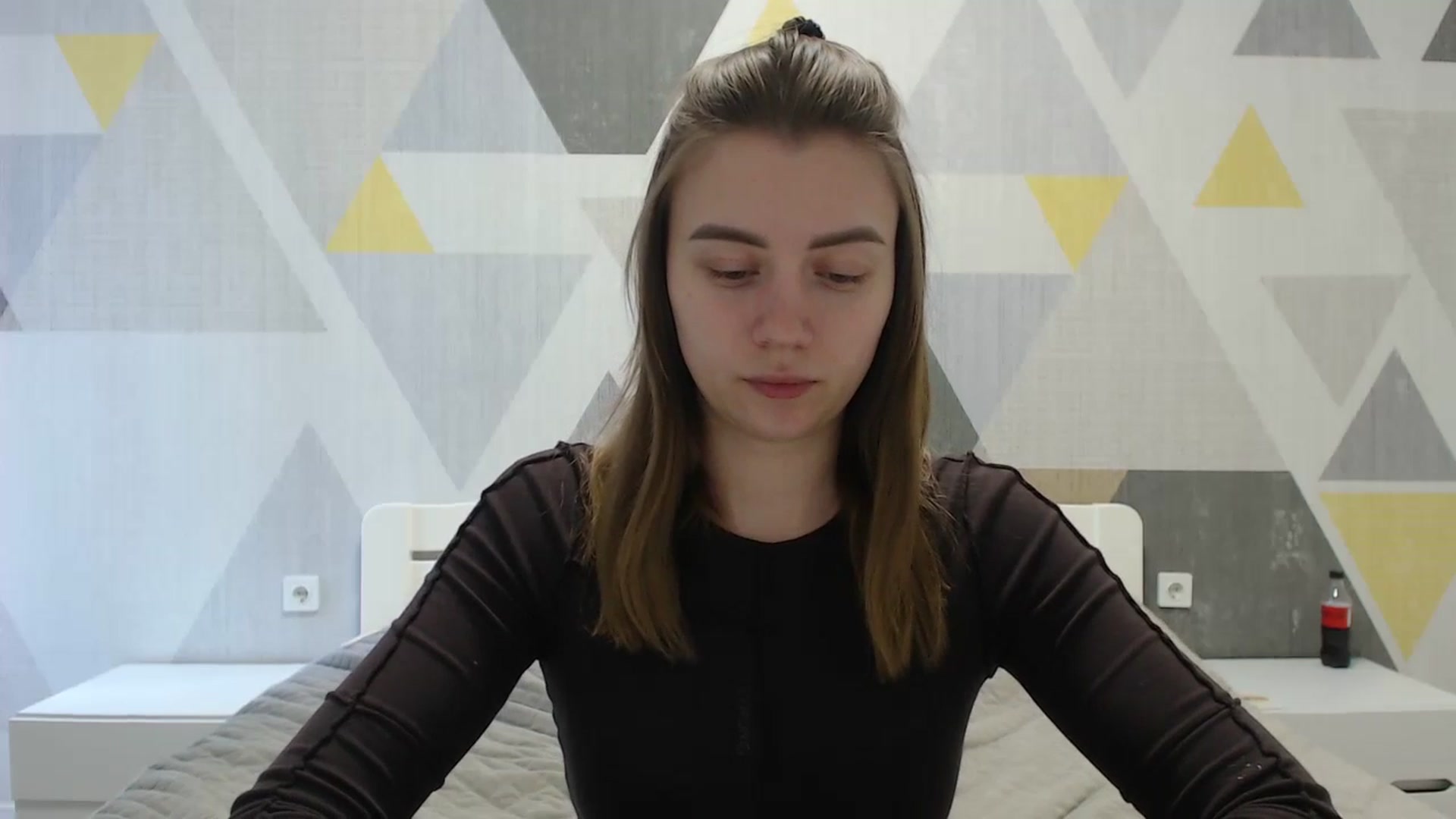 Gallery image thumbnail from Sulfate0's myfreecams stream on, 04/13/2025, 08:47 image 18 of 20