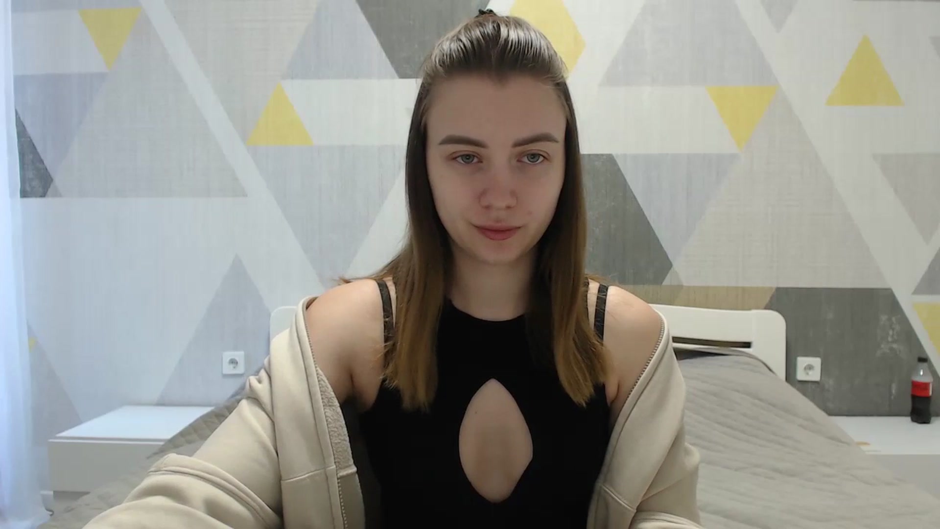 Gallery image thumbnail from Sulfate0's myfreecams stream on, 04/14/2025, 07:50 image 17 of 20
