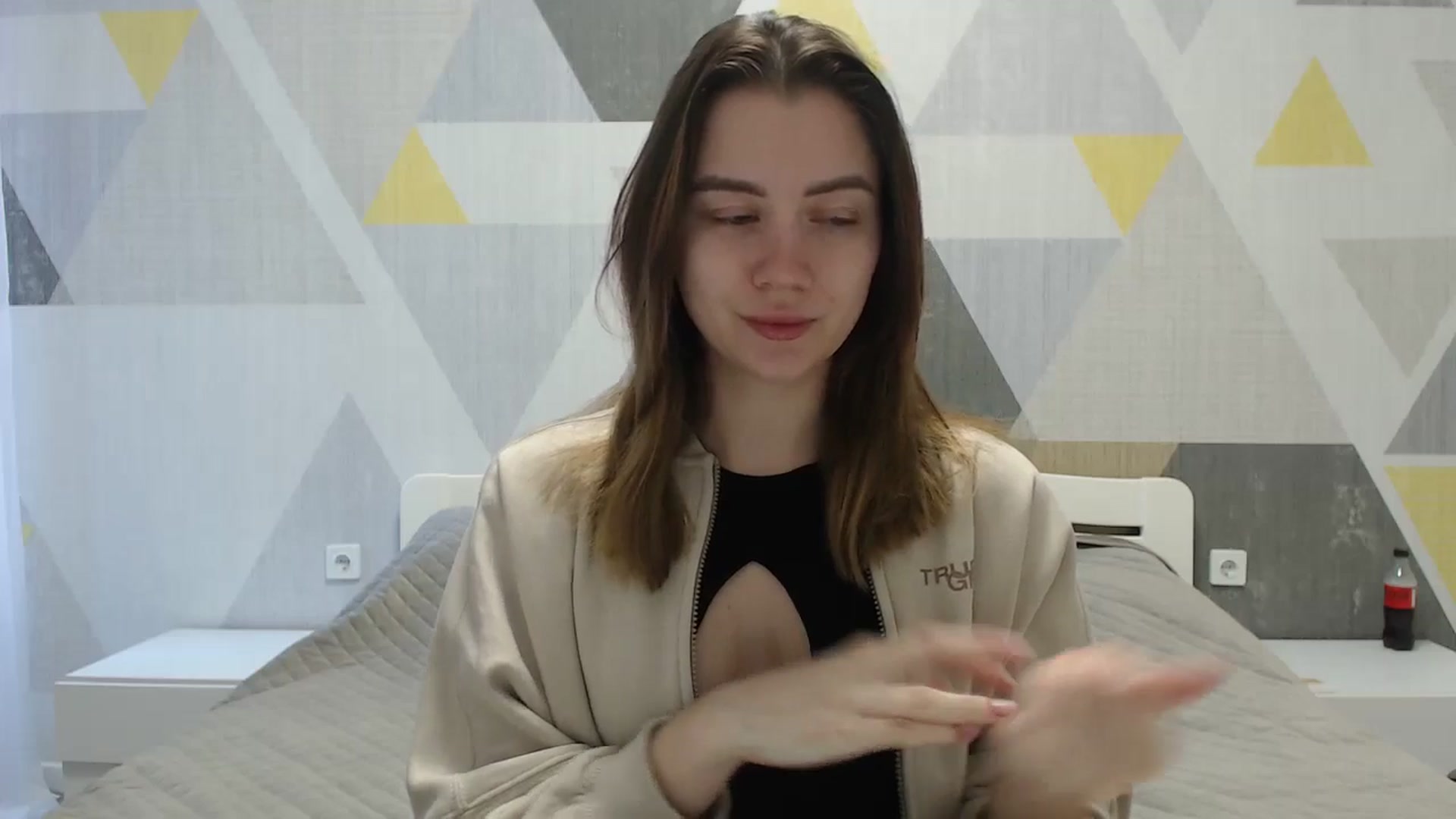 Gallery image thumbnail from Sulfate0's myfreecams stream on, 04/14/2025, 07:50 image 7 of 20